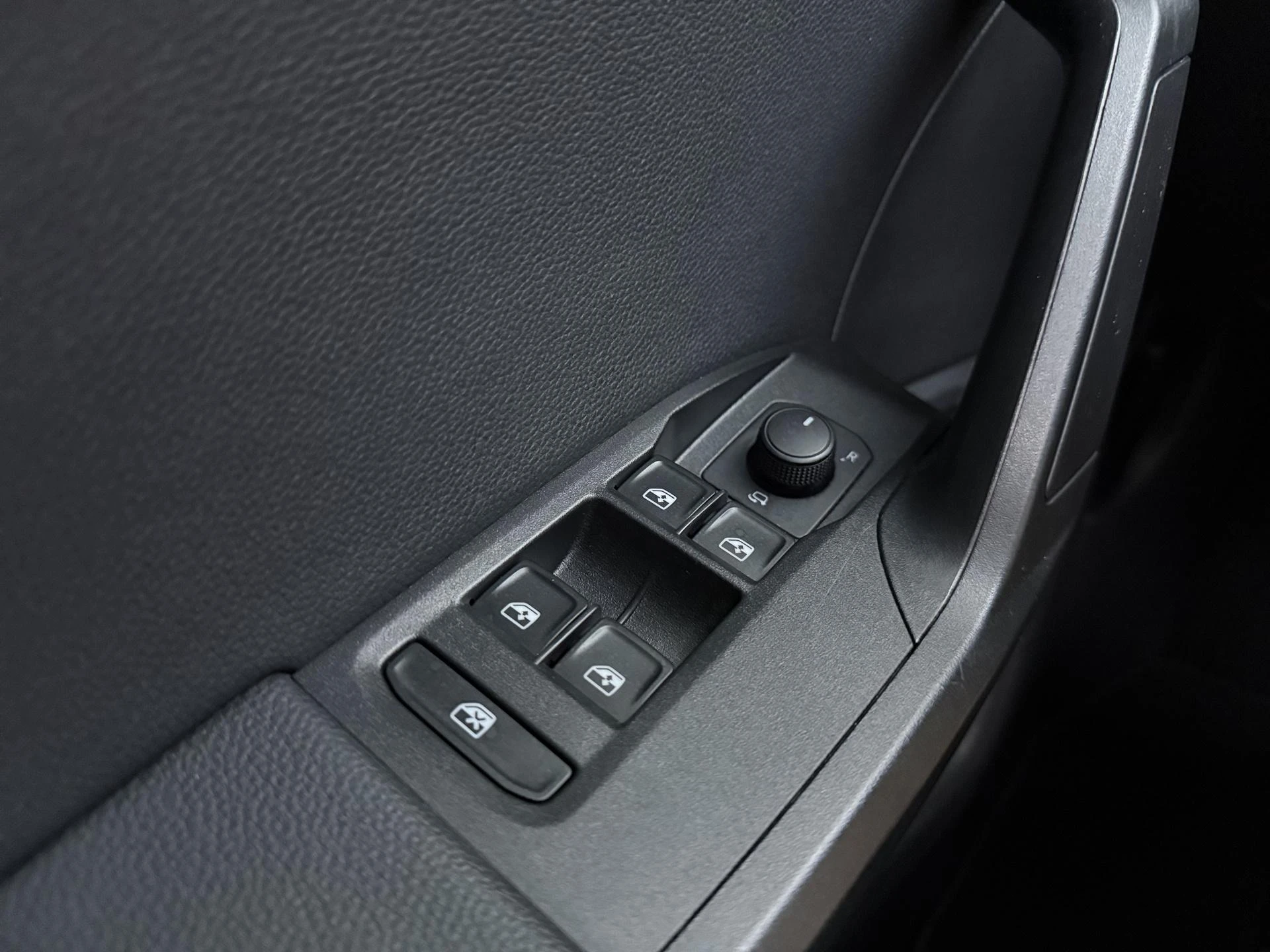 SEAT-Ibiza-image-14