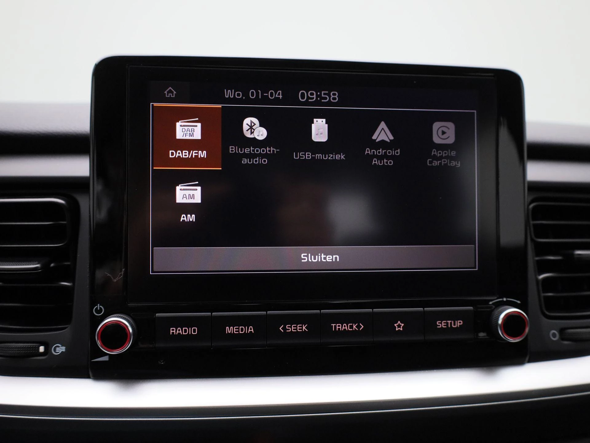 Kia-Stonic-image-21