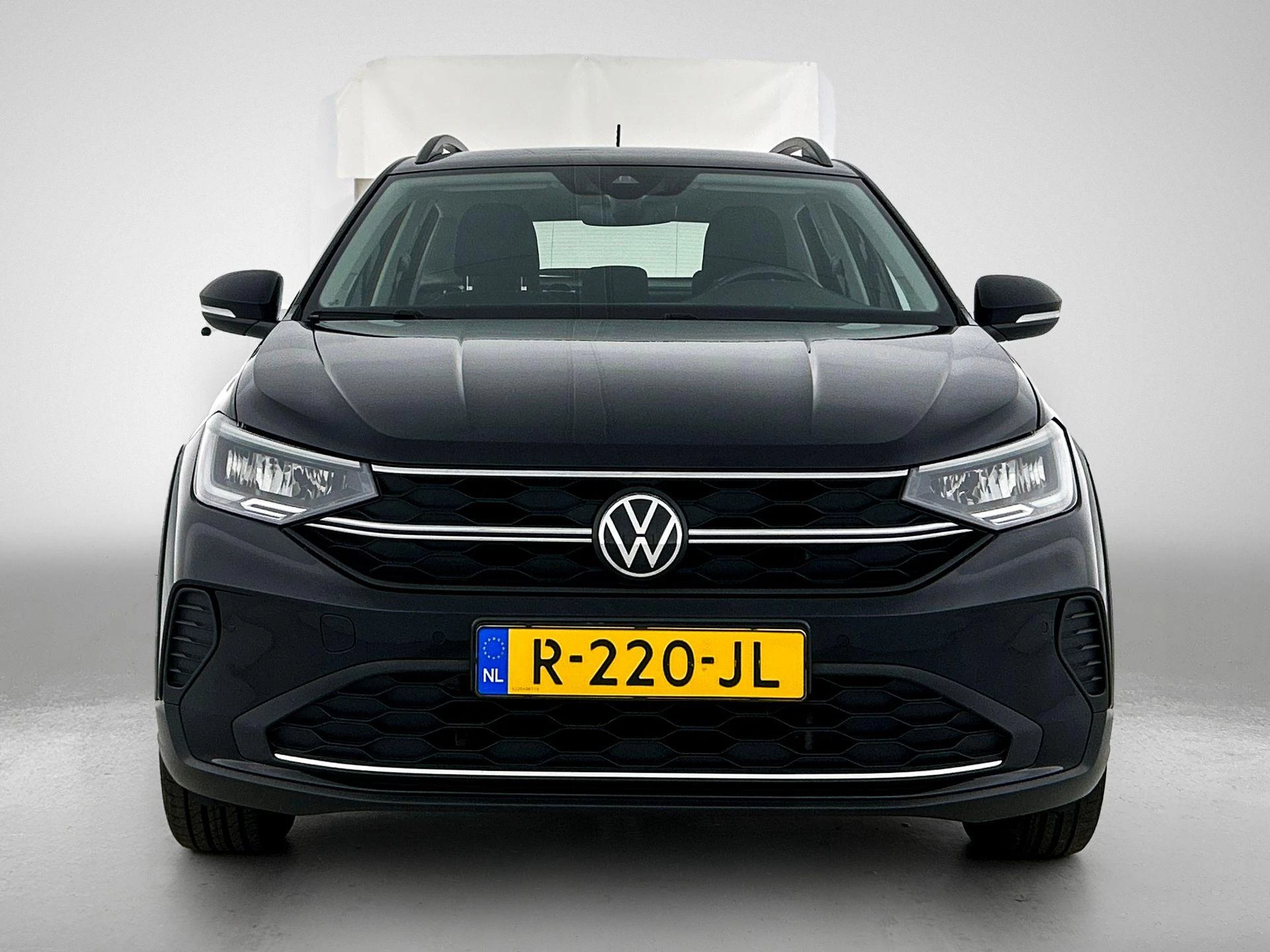Volkswagen-Taigo-image-4