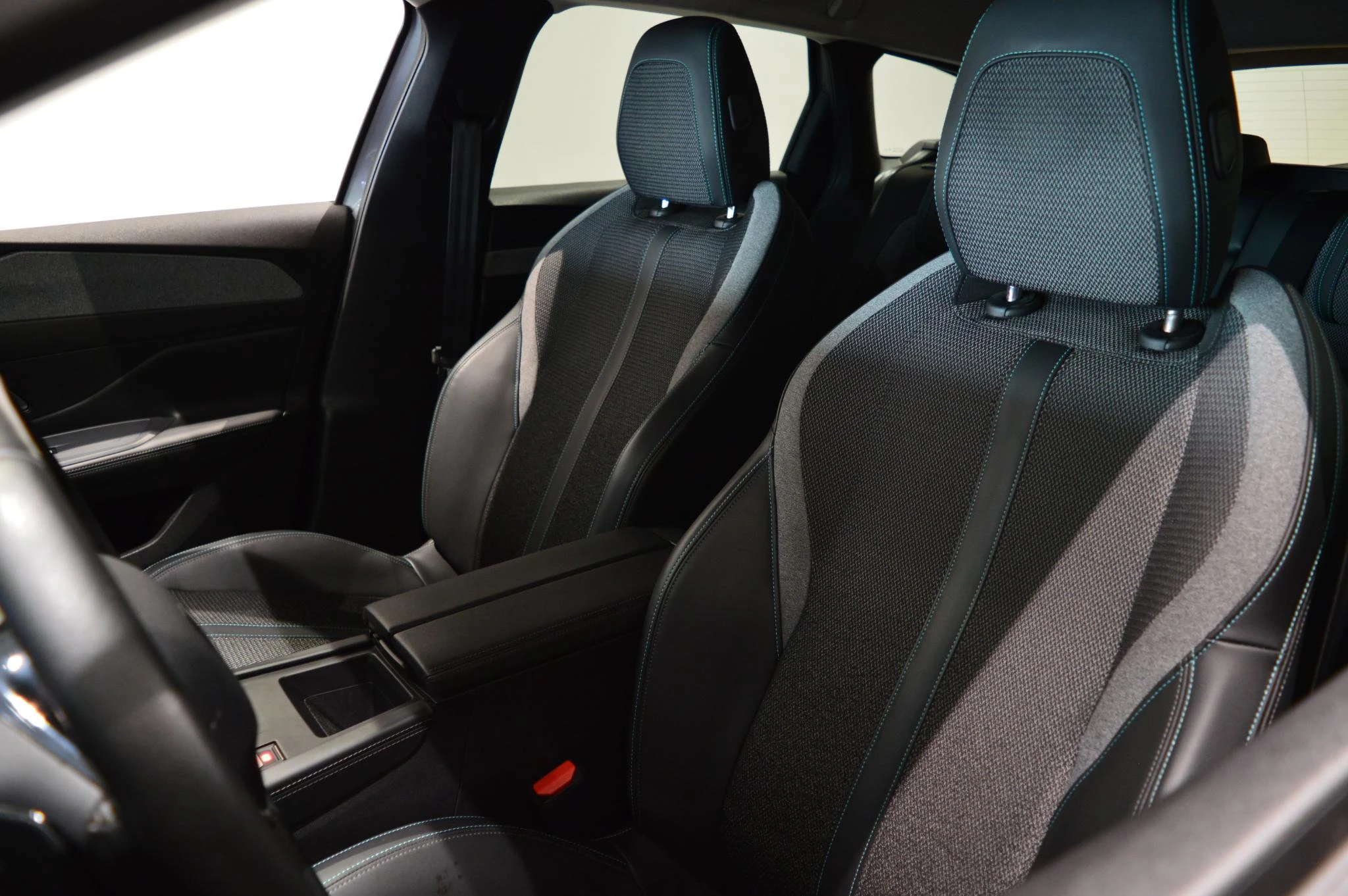 Peugeot-308-image-7