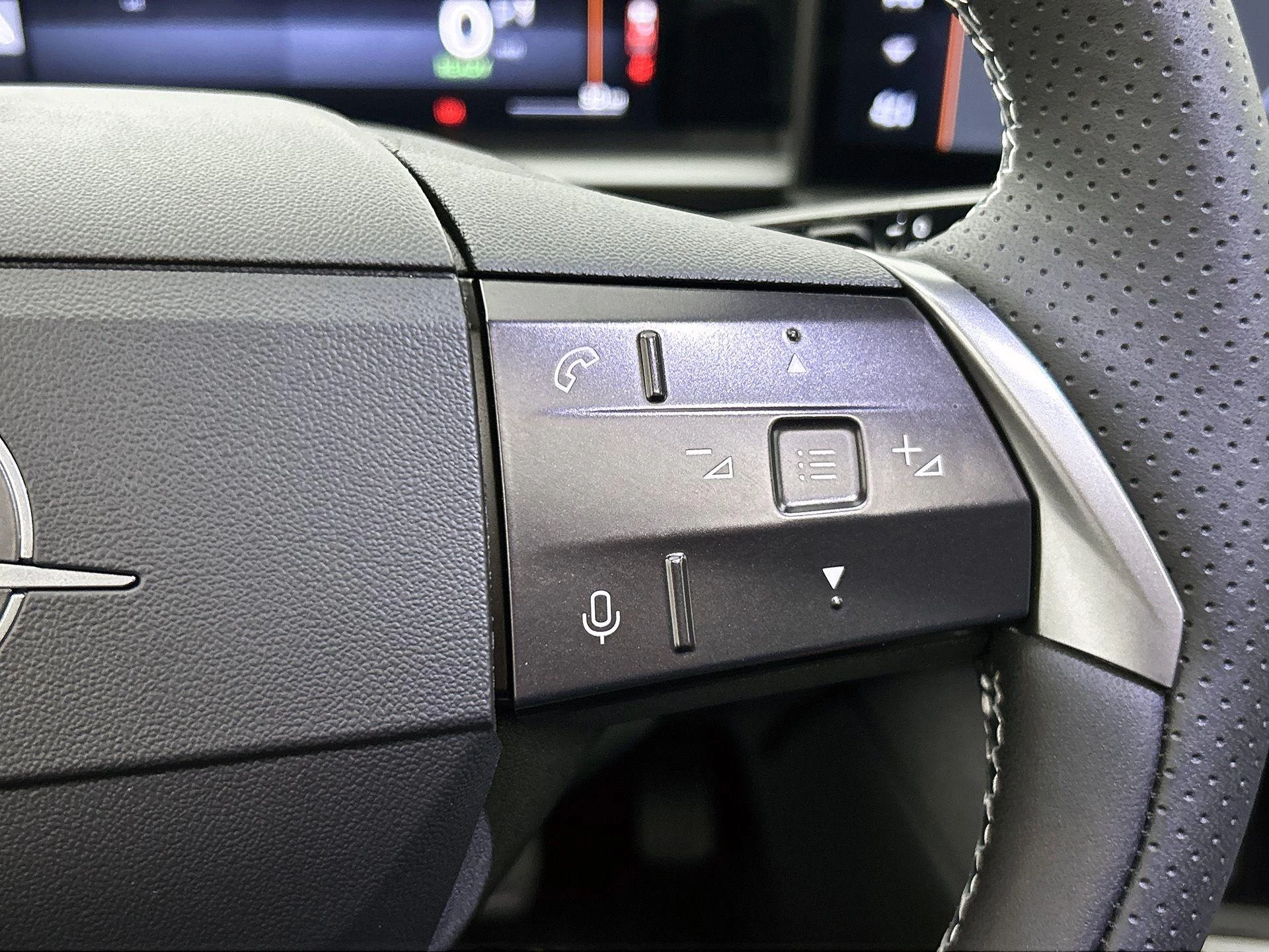 Opel-Grandland-image-5