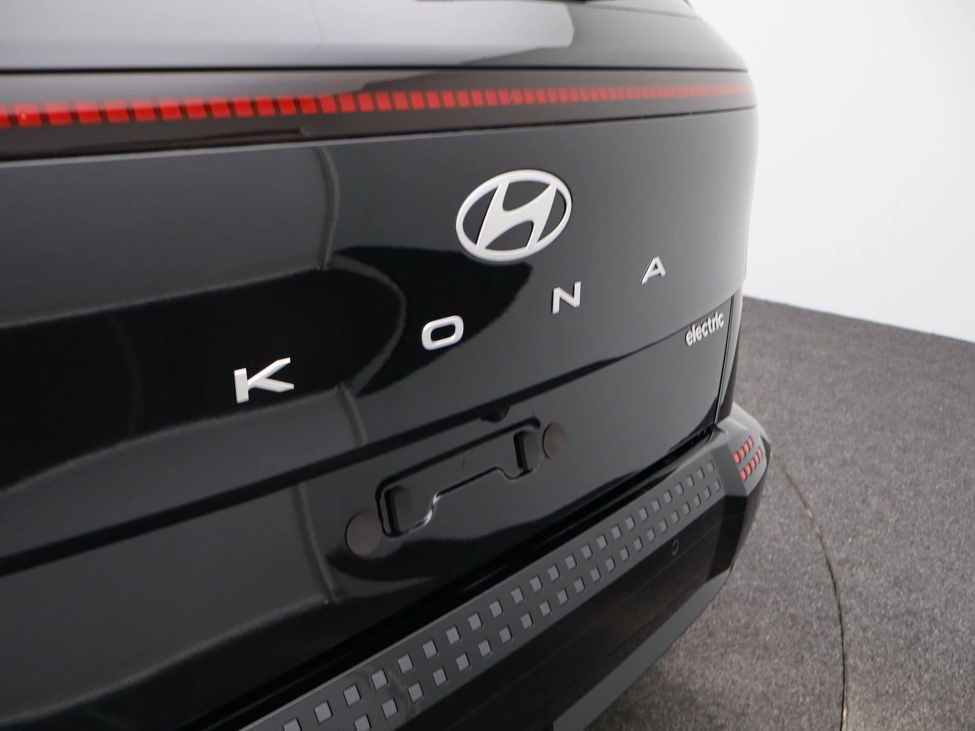 Hyundai-Kona-image-43