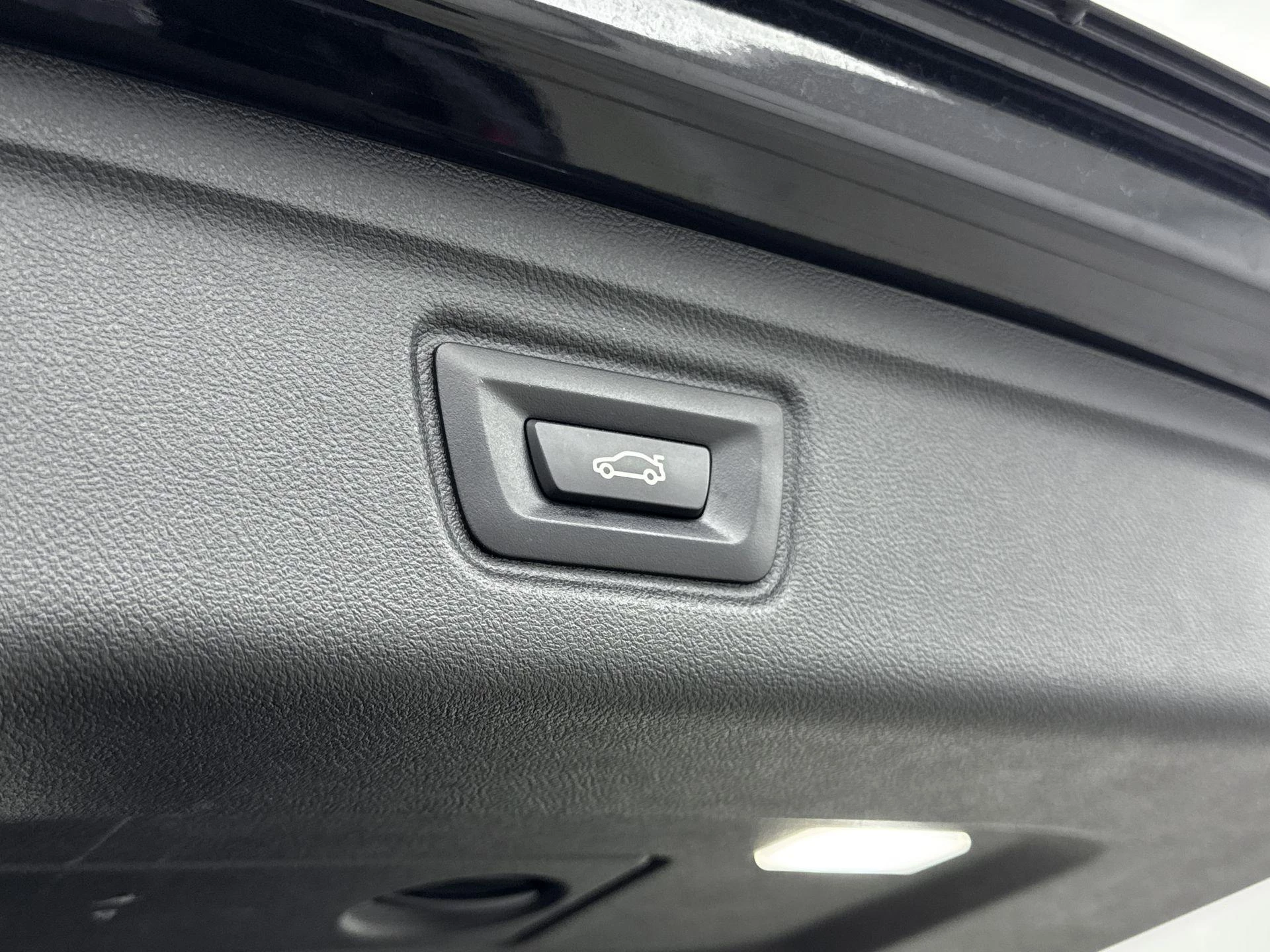 BMW 3 Serie Touring 320i Executive Edition 184PK