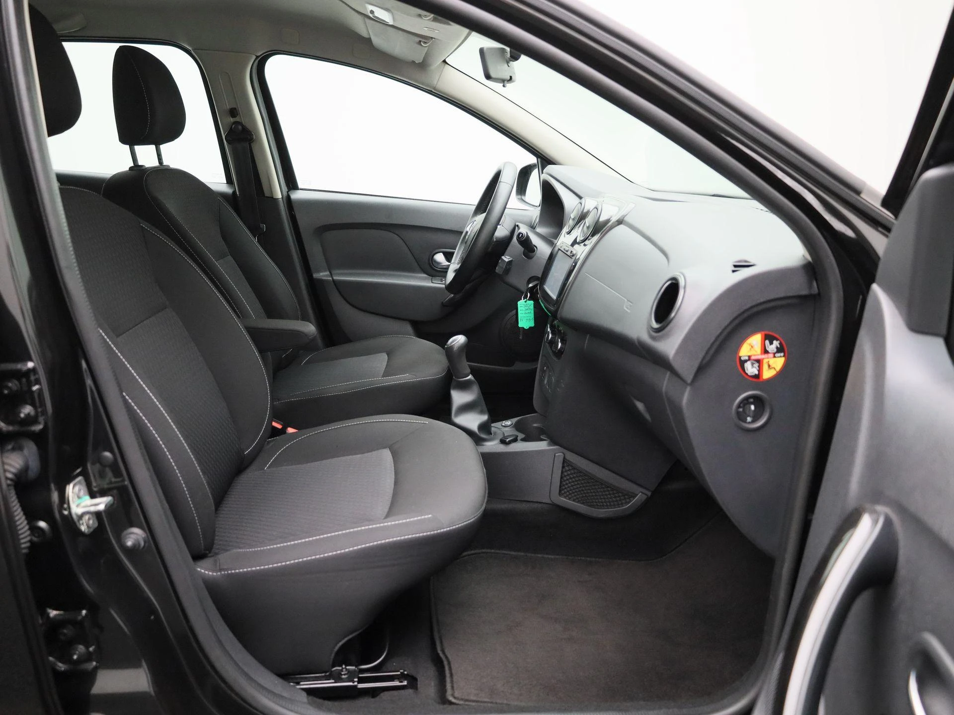 Dacia-Sandero-image-29