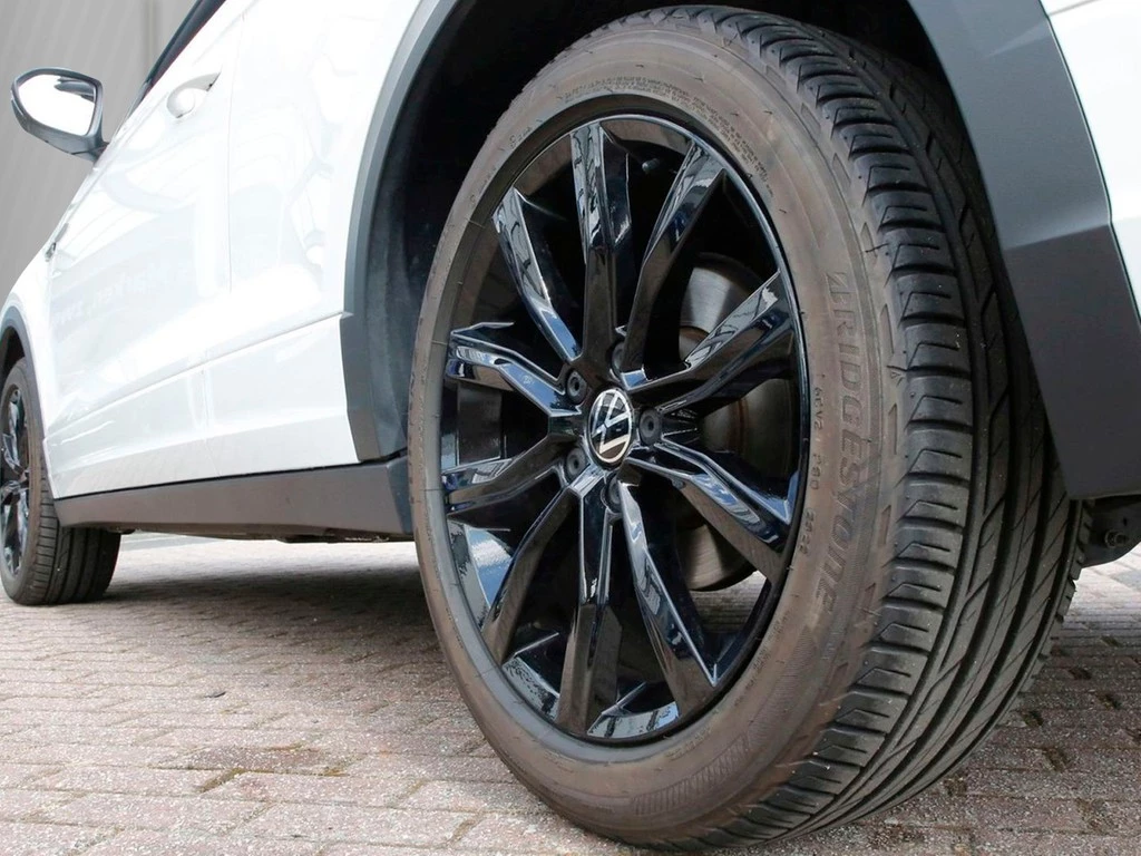 Volkswagen T-Roc Cabriolet 1.5 TSI DSG R-Line Black Style 18" AppCon.+VC ACC LED RFK+PDC SHZ