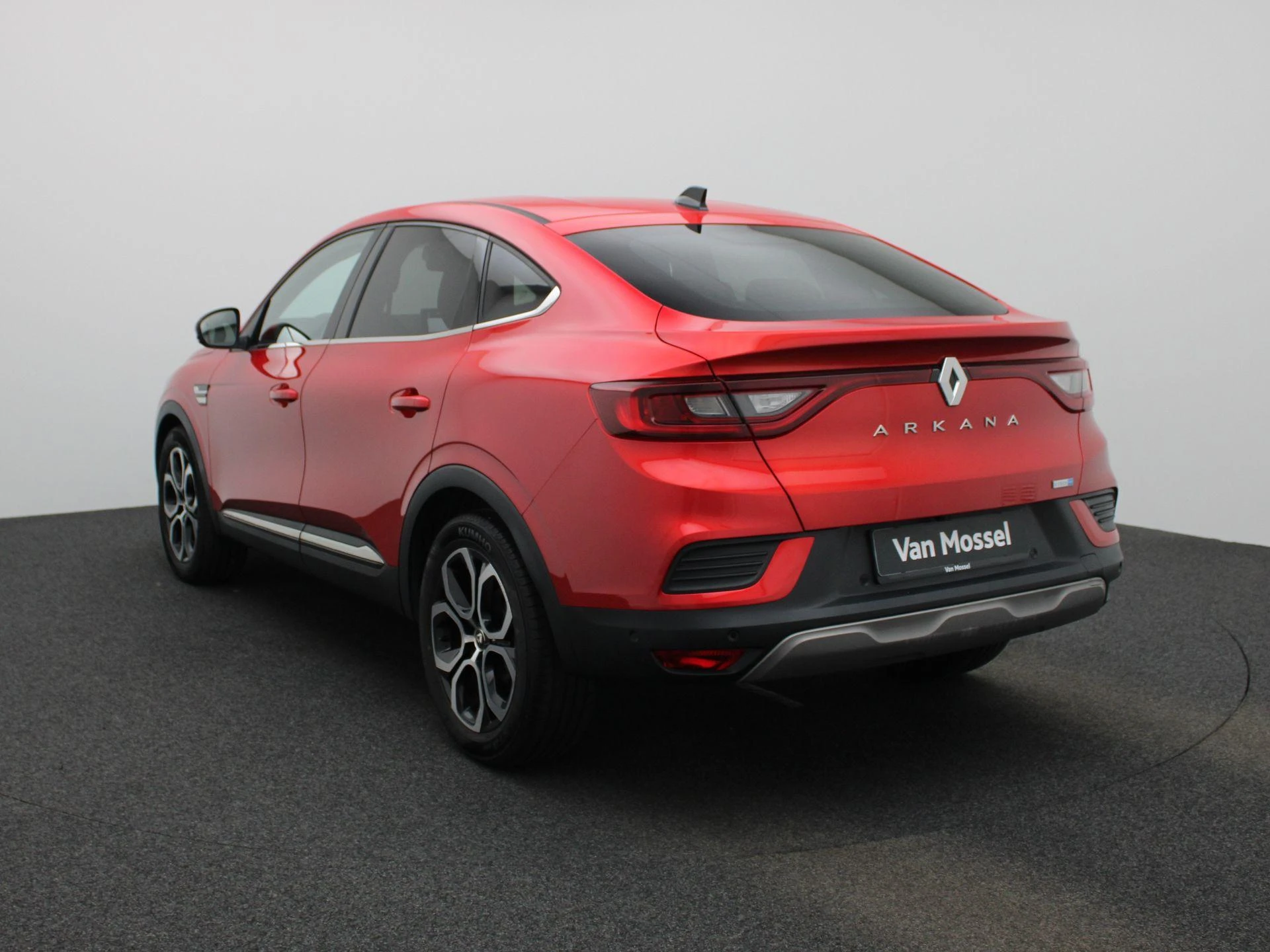 Renault-Arkana-image-1