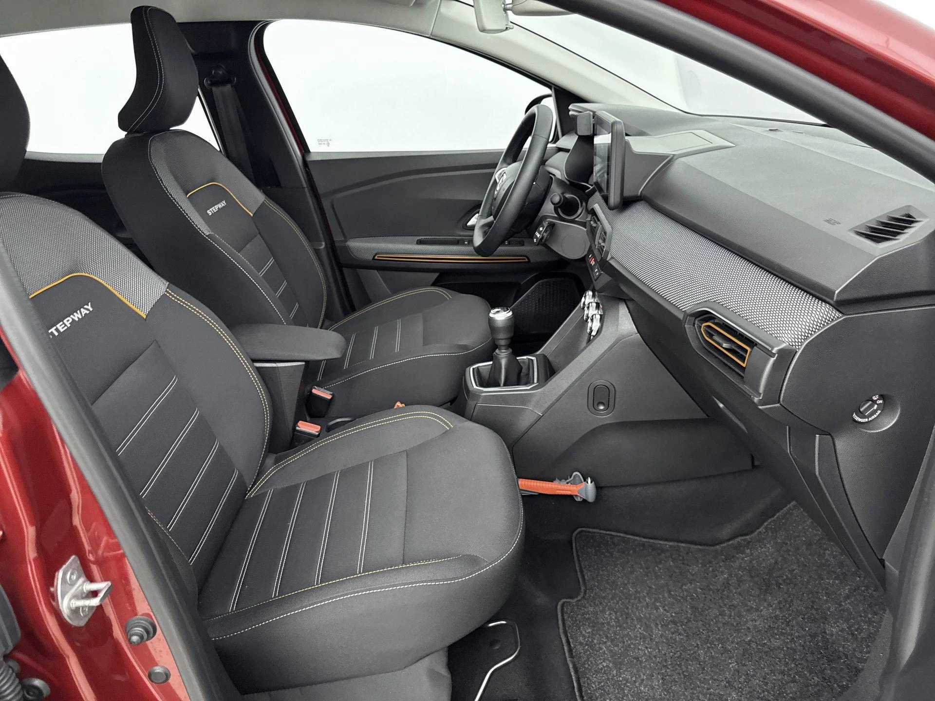 Dacia-Sandero Stepway-image-21