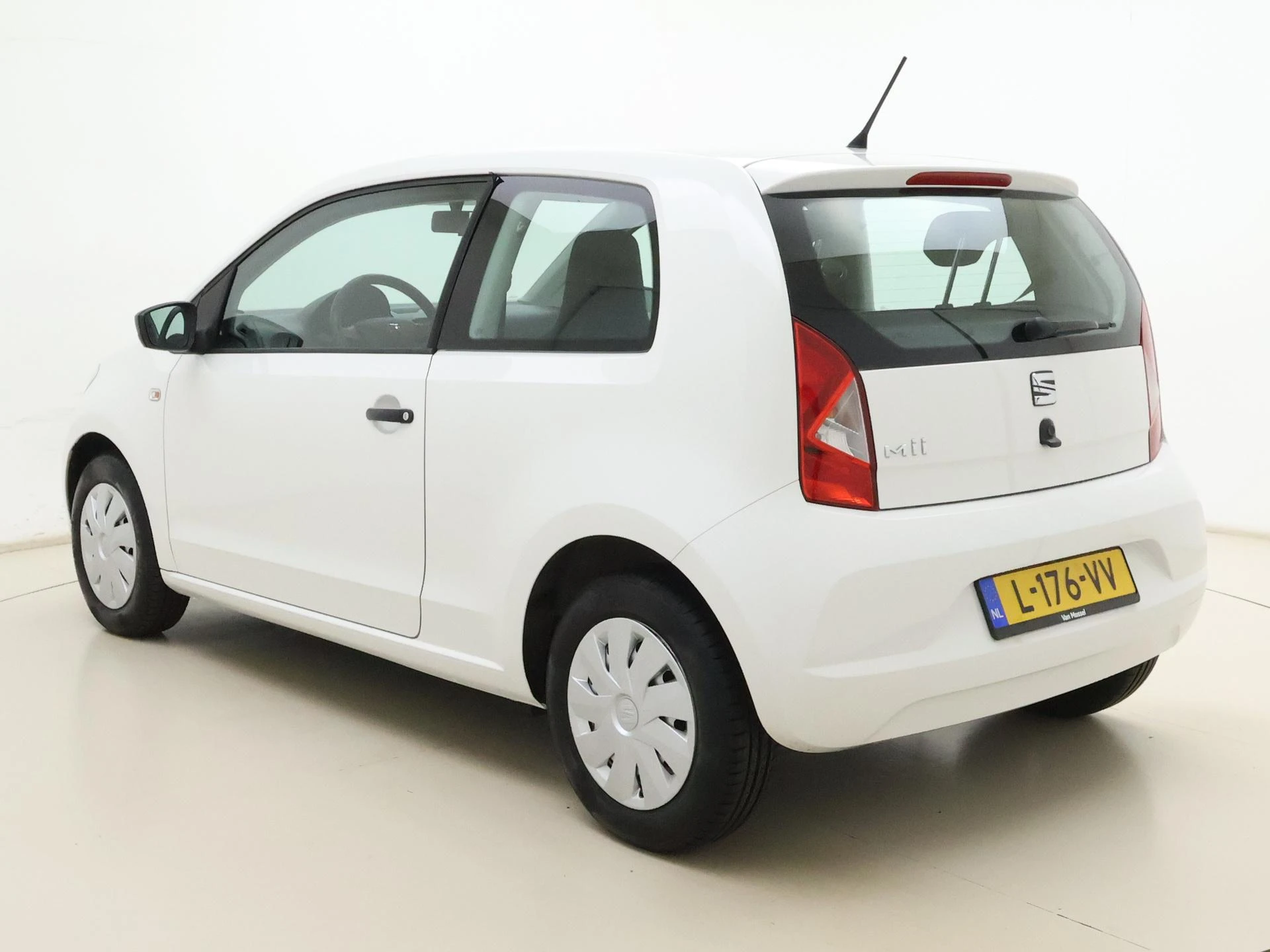 SEAT-Mii-image-6