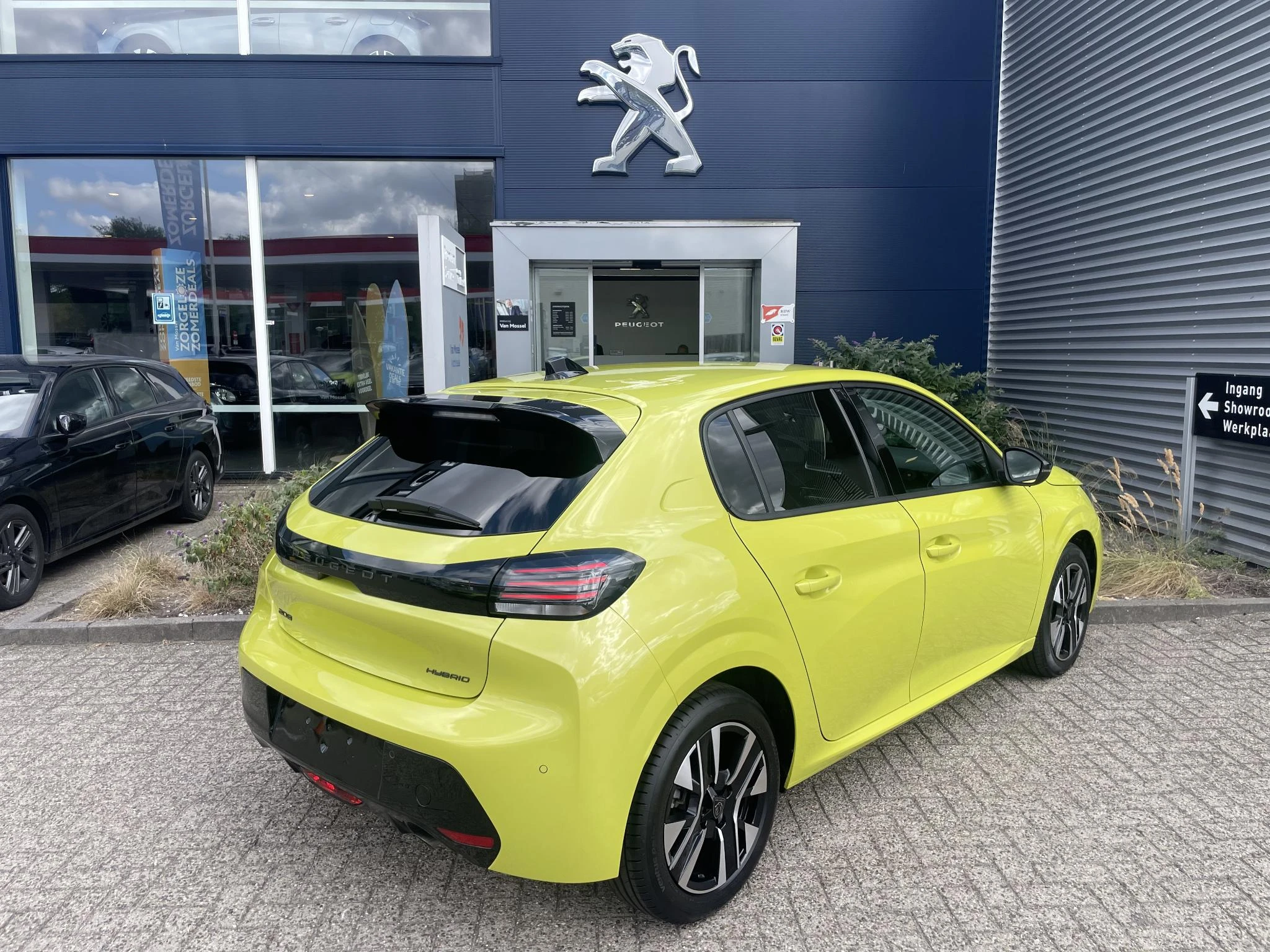 Peugeot-208-image-5