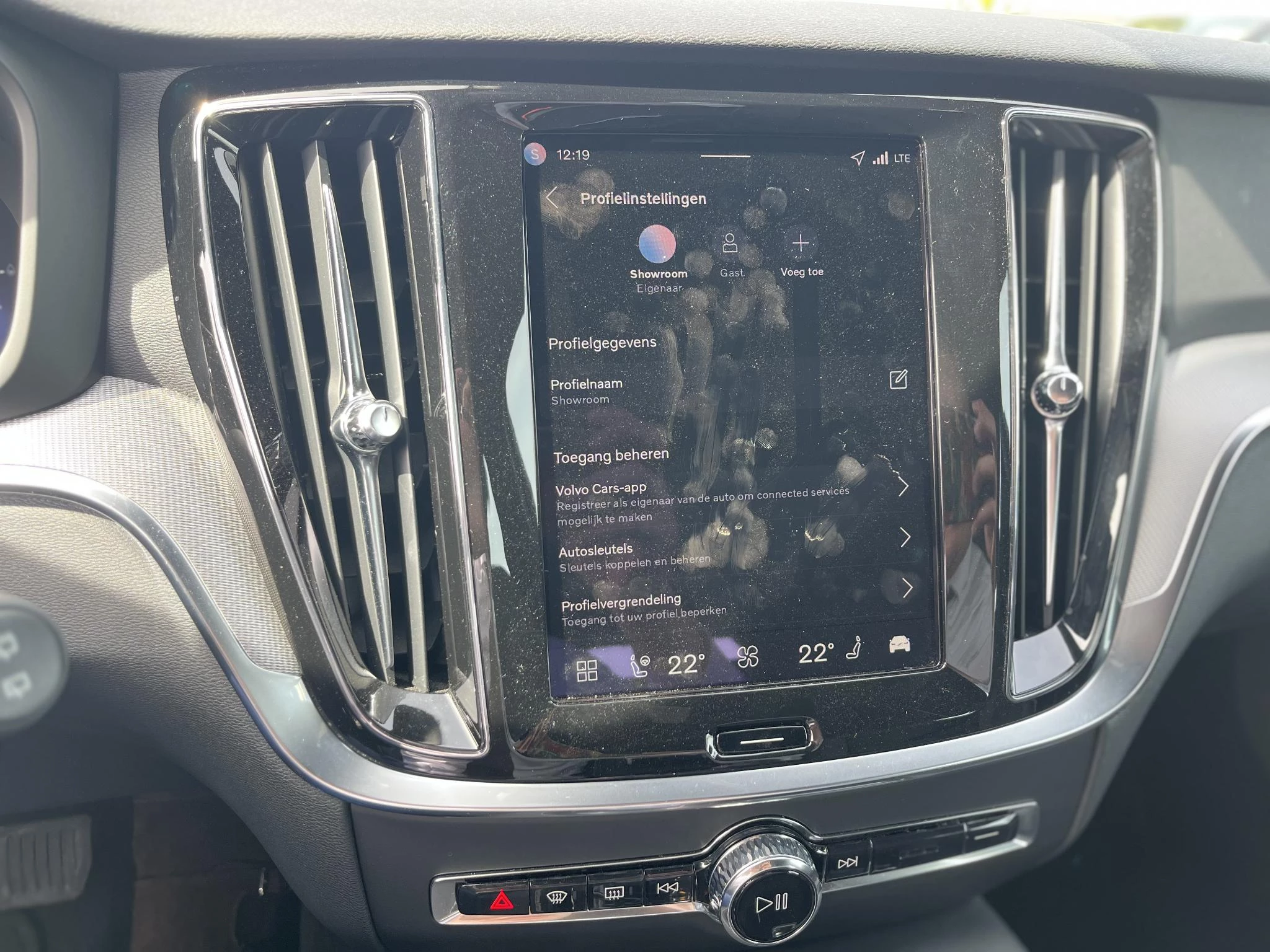 Volvo V60 T6 Plug-in hybrid AWD Plus Dark