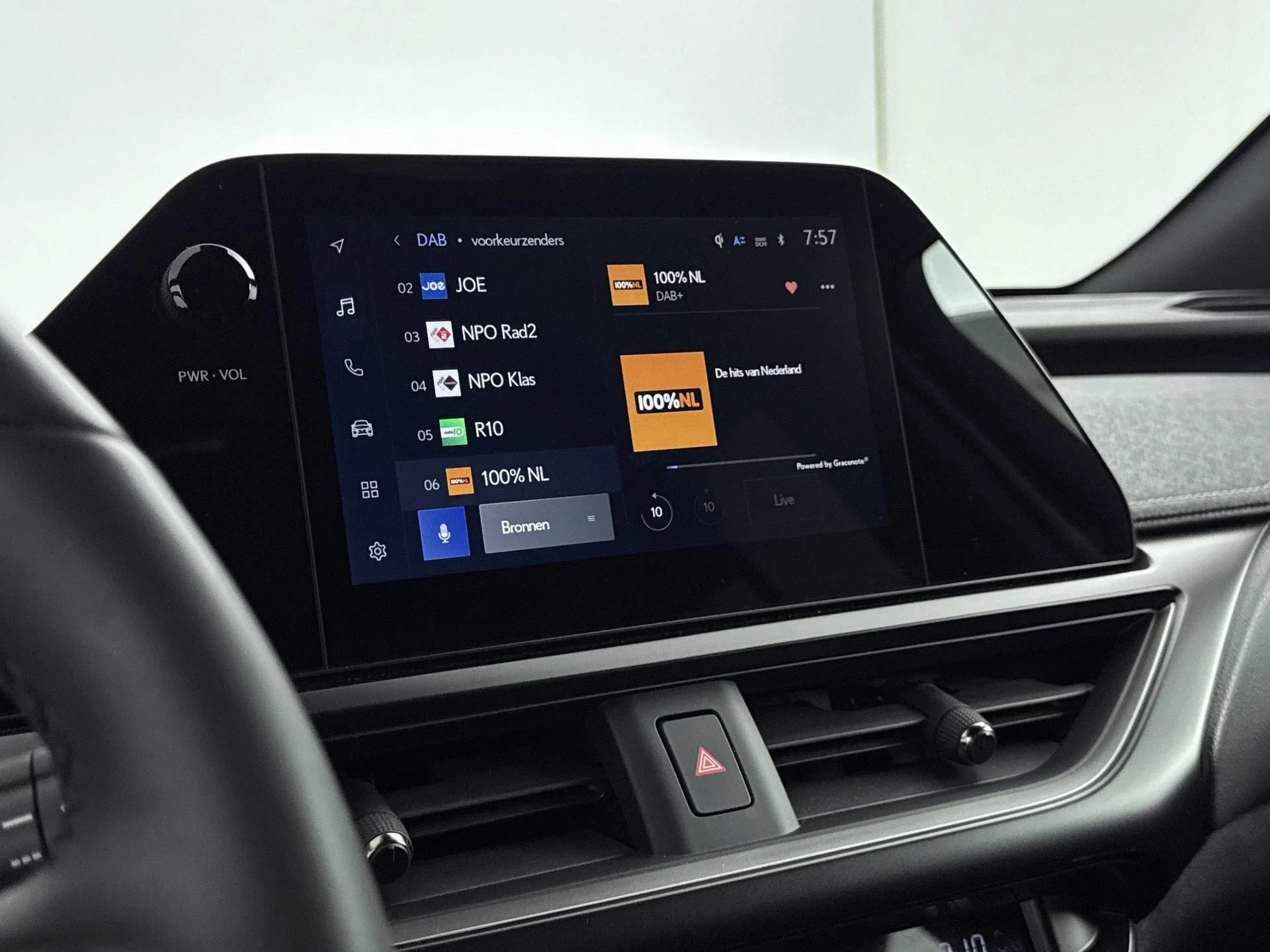 Lexus-UX-image-8