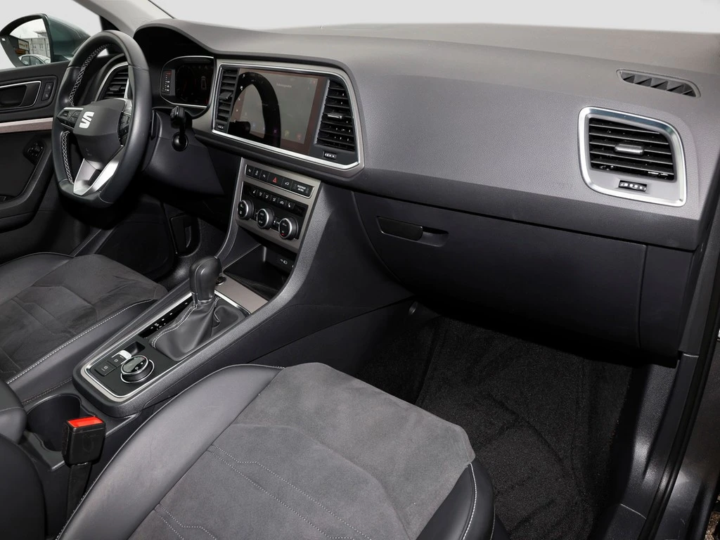 SEAT Ateca 1.5 TSI DSG Xperience /Navi/LED/AHK/RFK