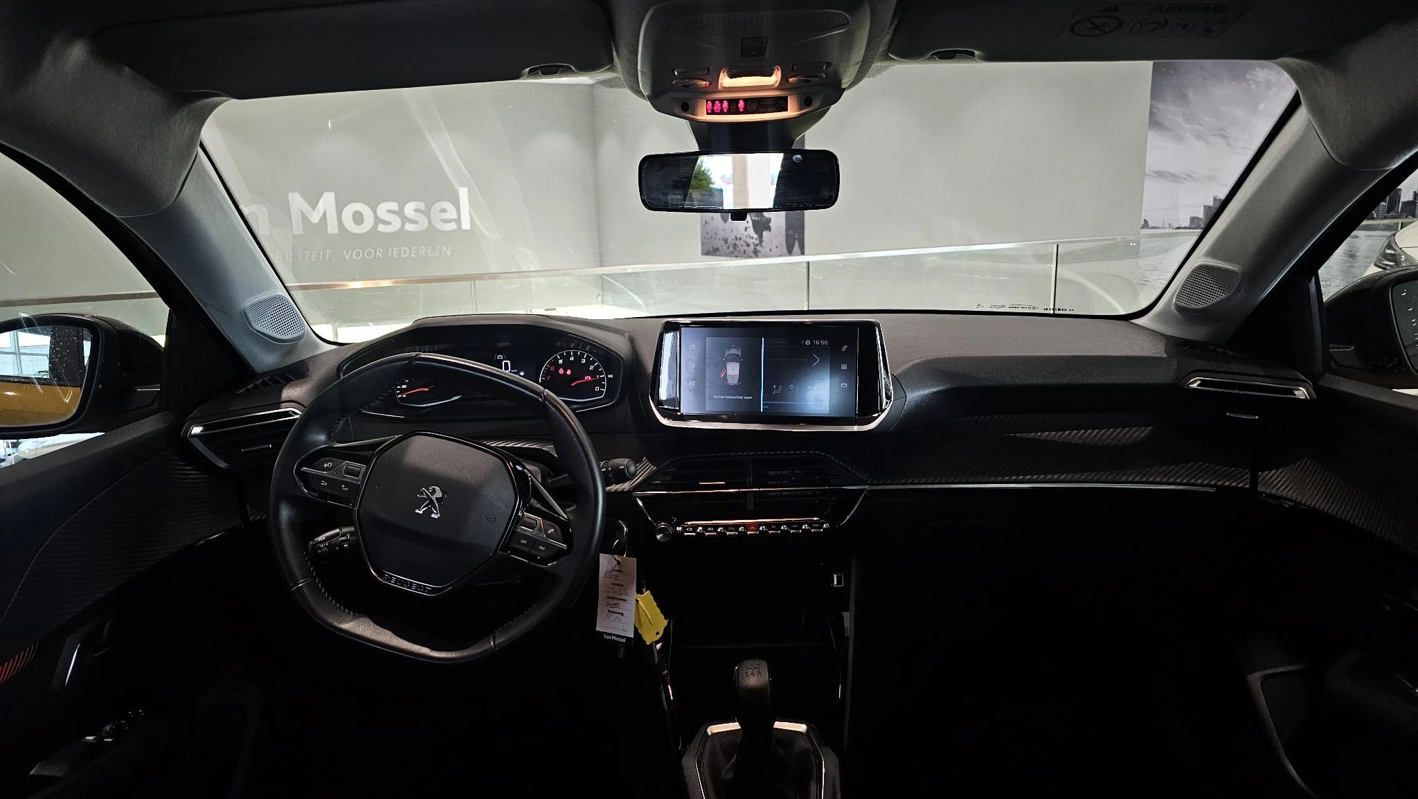 Peugeot-208-image-7