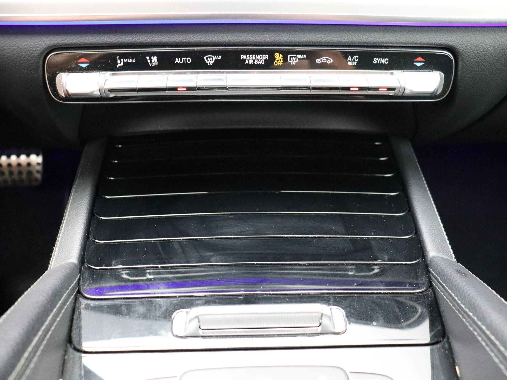 Mercedes-Benz-GLE-image-20