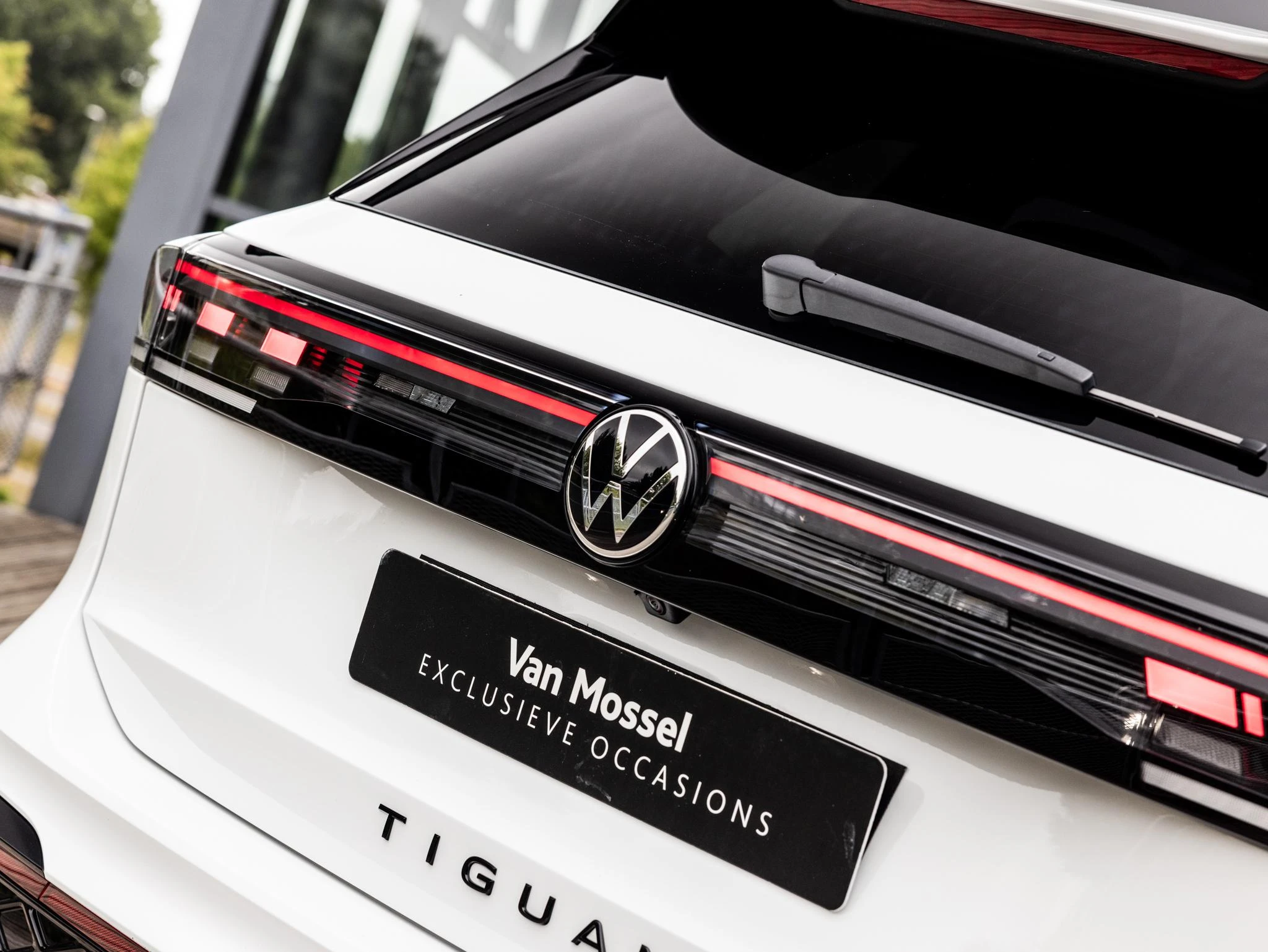 Volkswagen-Tiguan-image-17