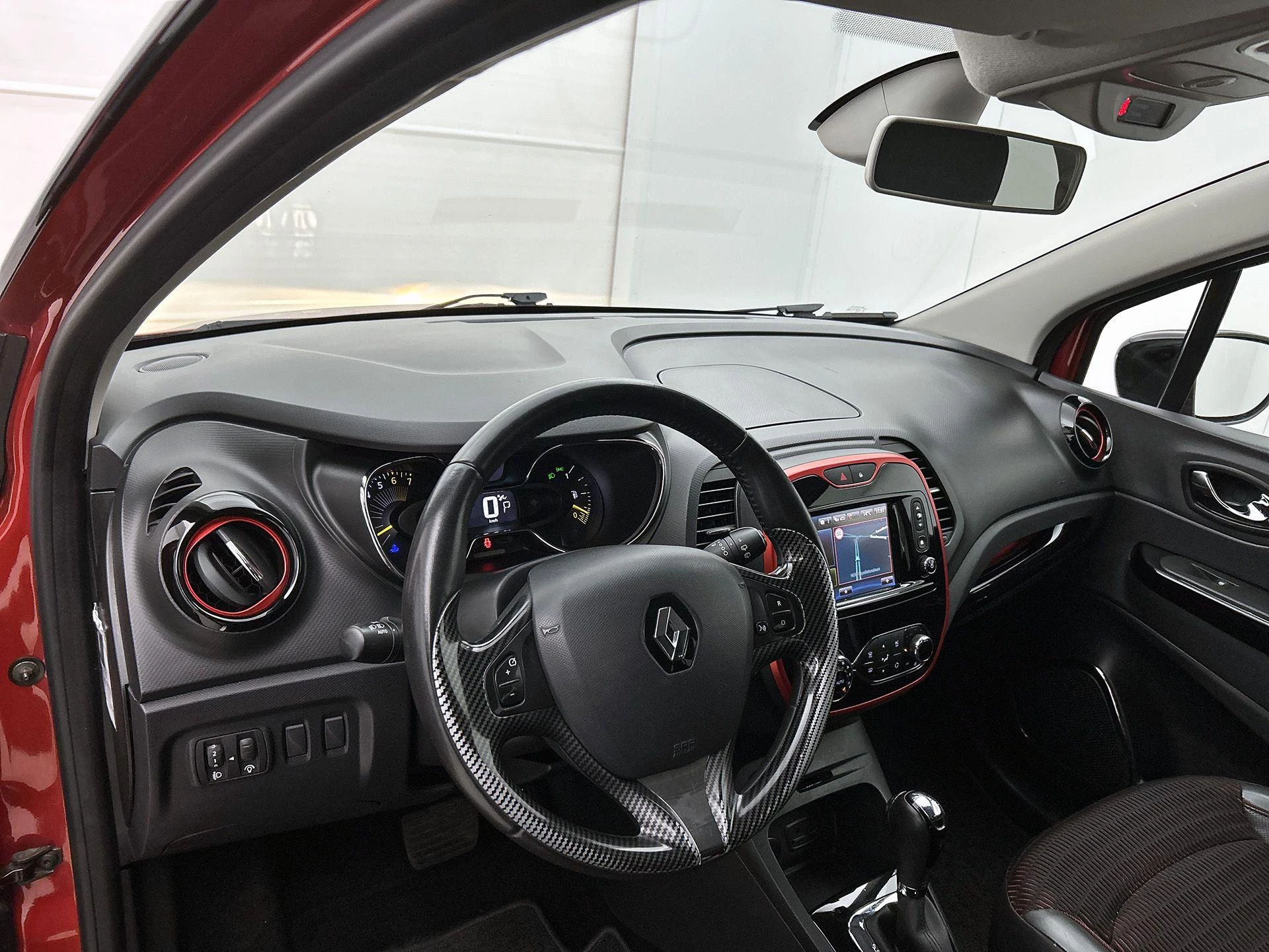 Renault-Captur-image-16