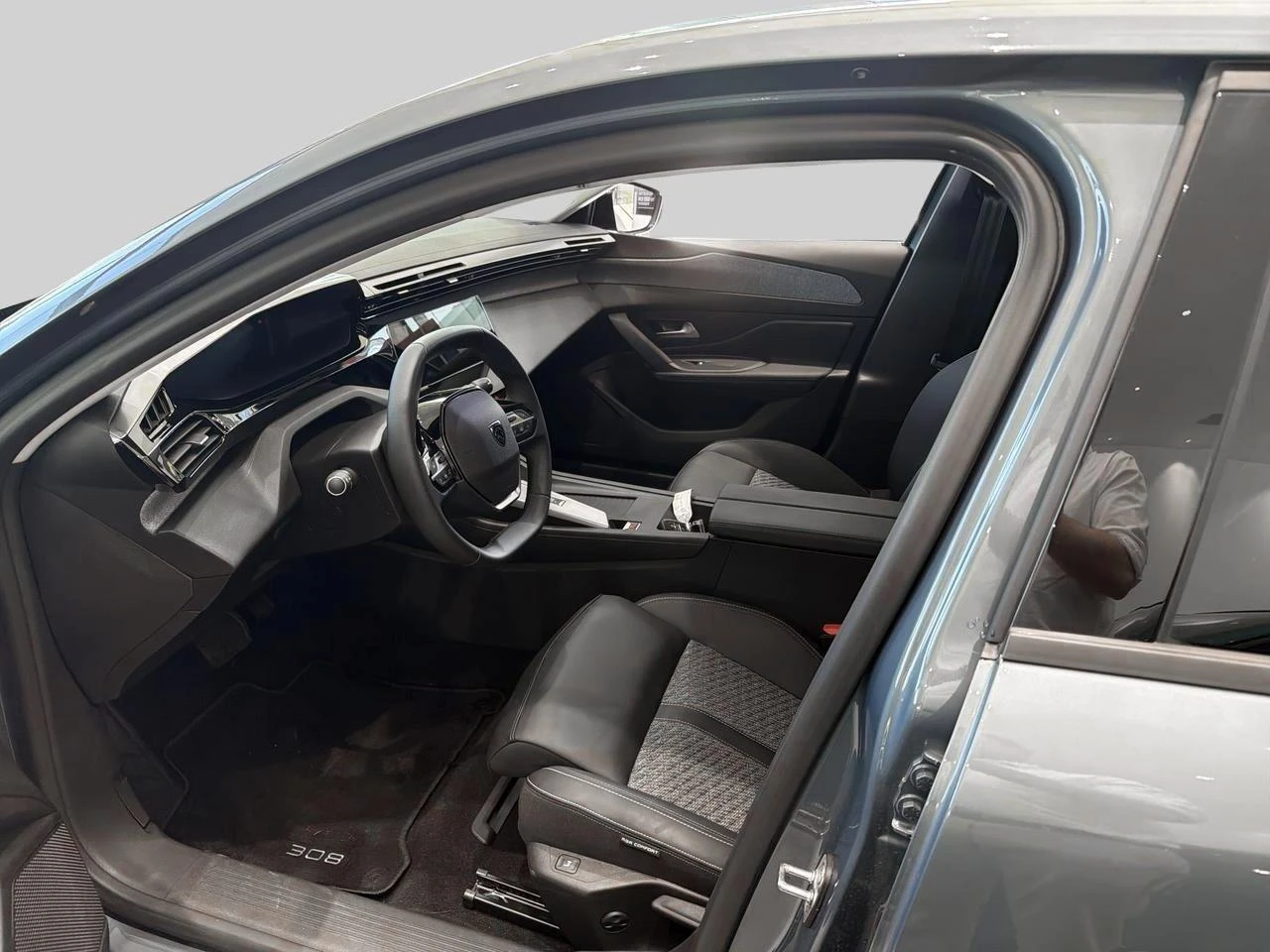Peugeot-308-image-7
