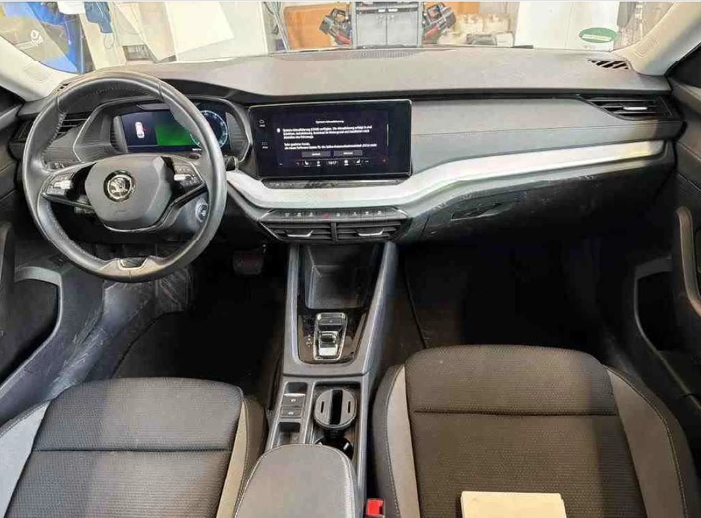 Škoda Octavia Combi 2.0 TDI DSG Tour Navi, AHK