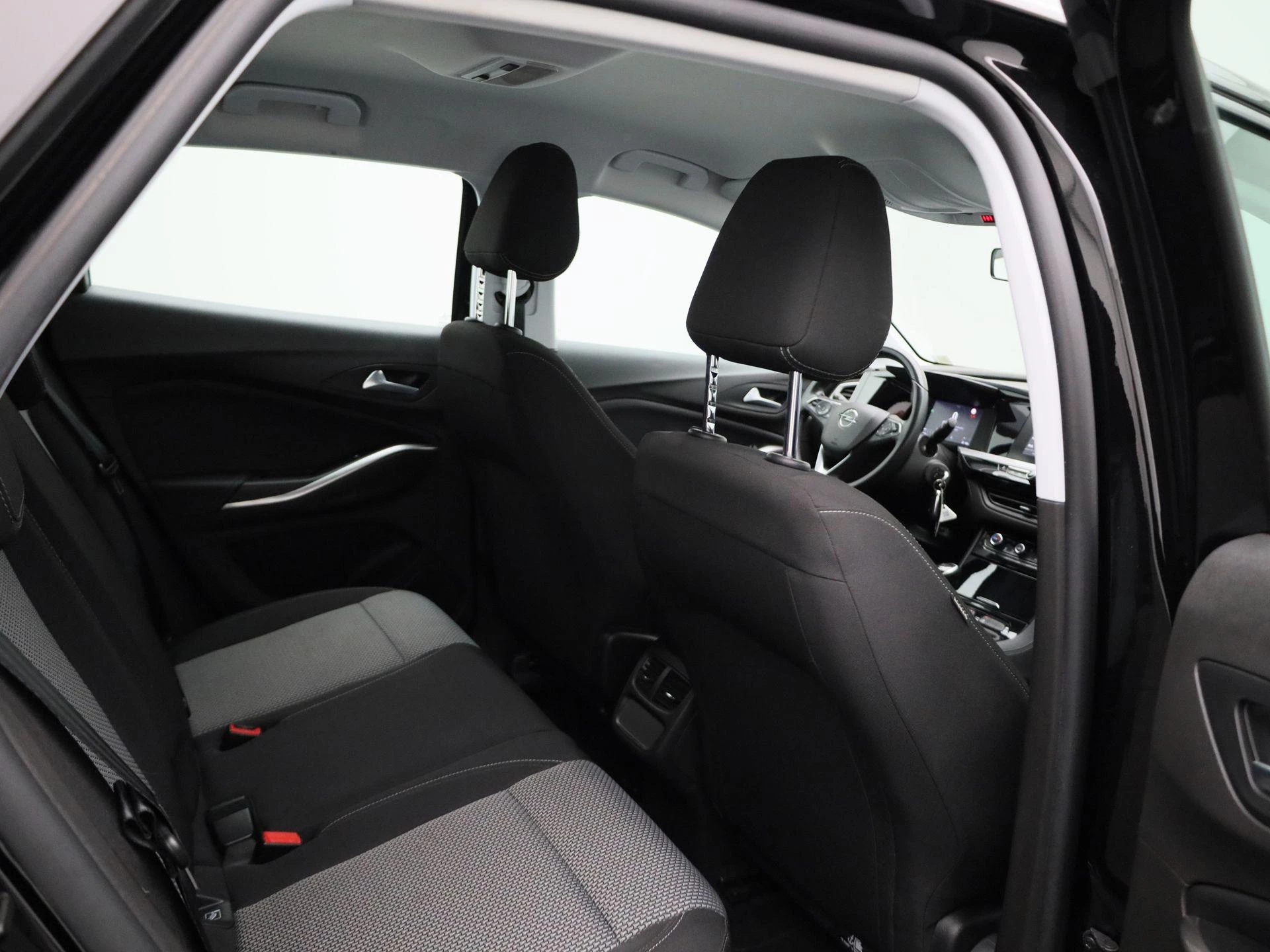 Opel-Grandland-image-29