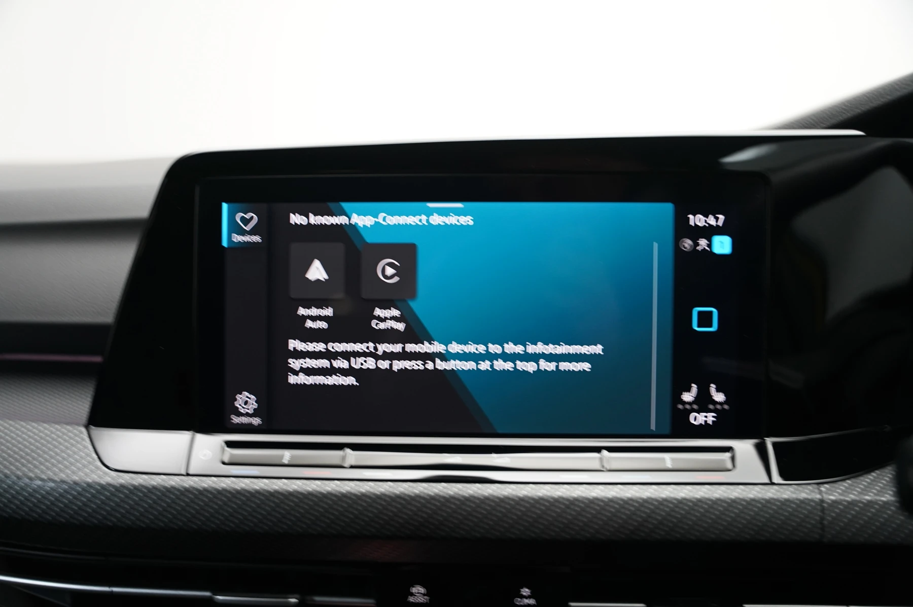 Volkswagen-Golf-image-26