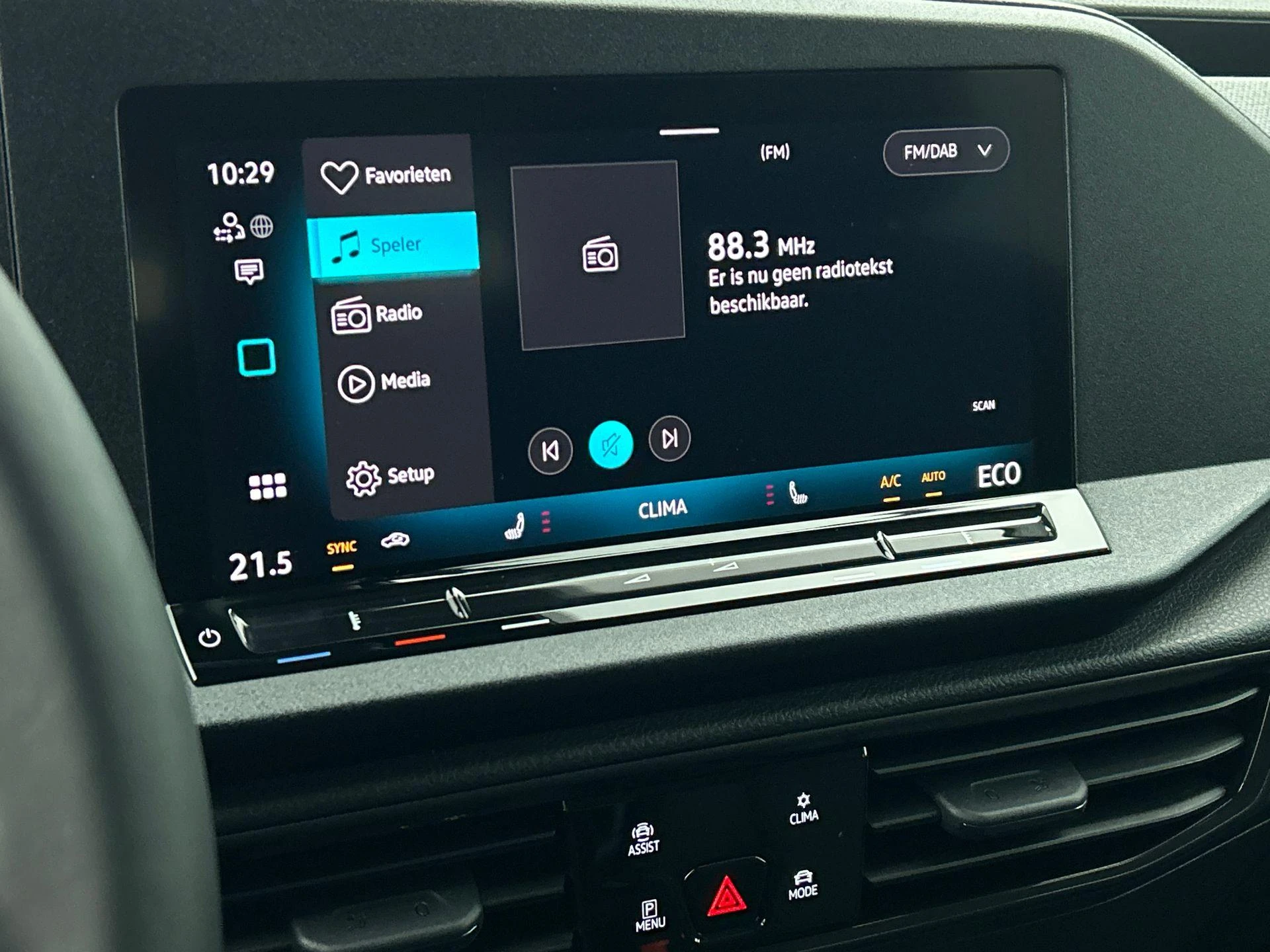 Volkswagen-Caddy-image-6