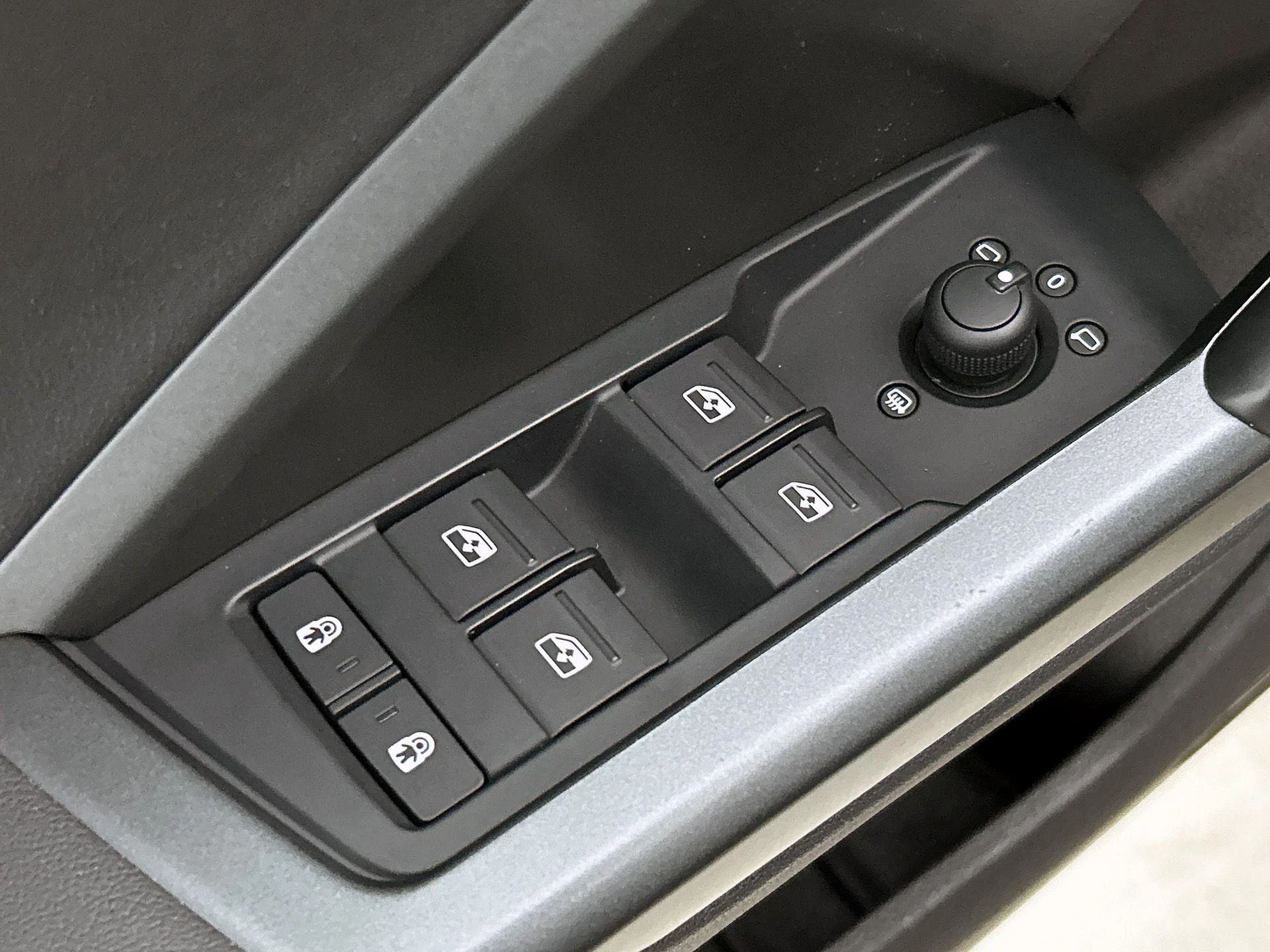 Audi-Q3-image-25