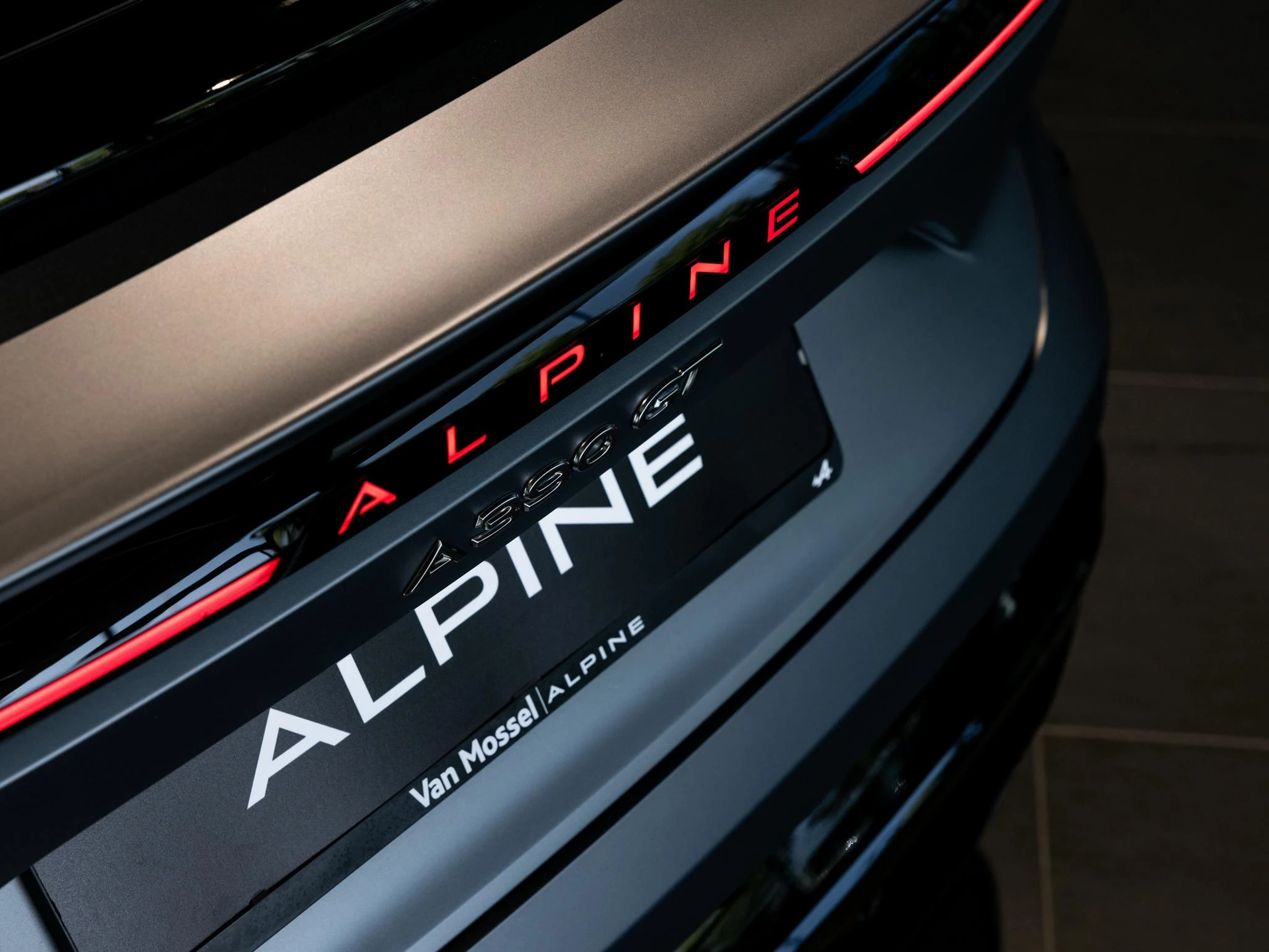 Alpine-A390-image-25