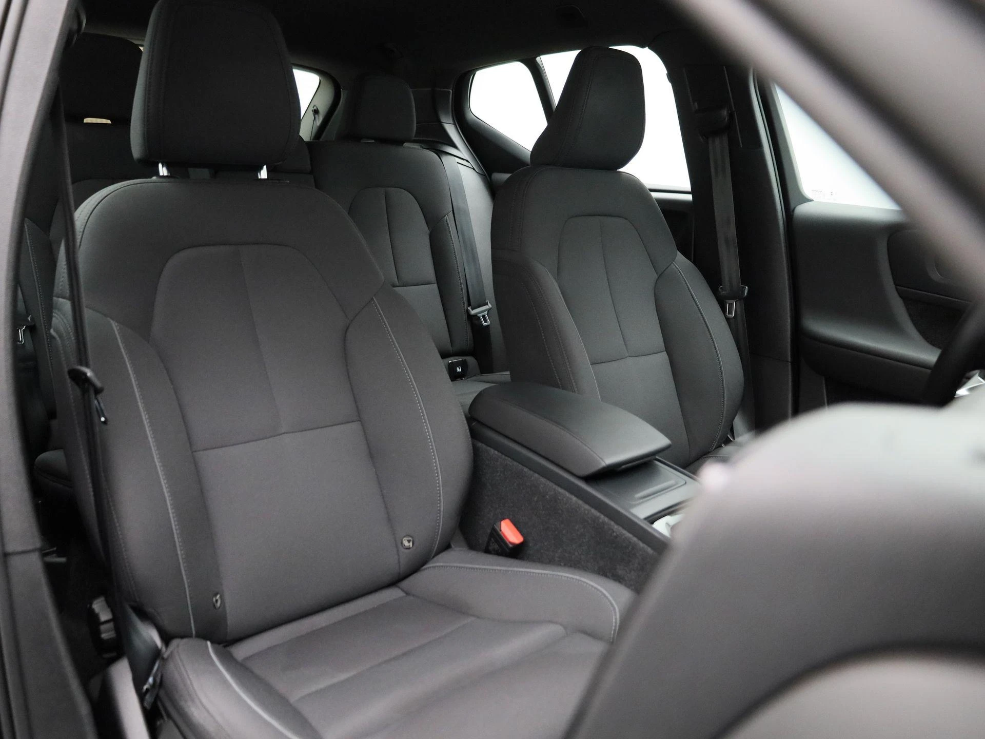 Volvo-XC40-image-33