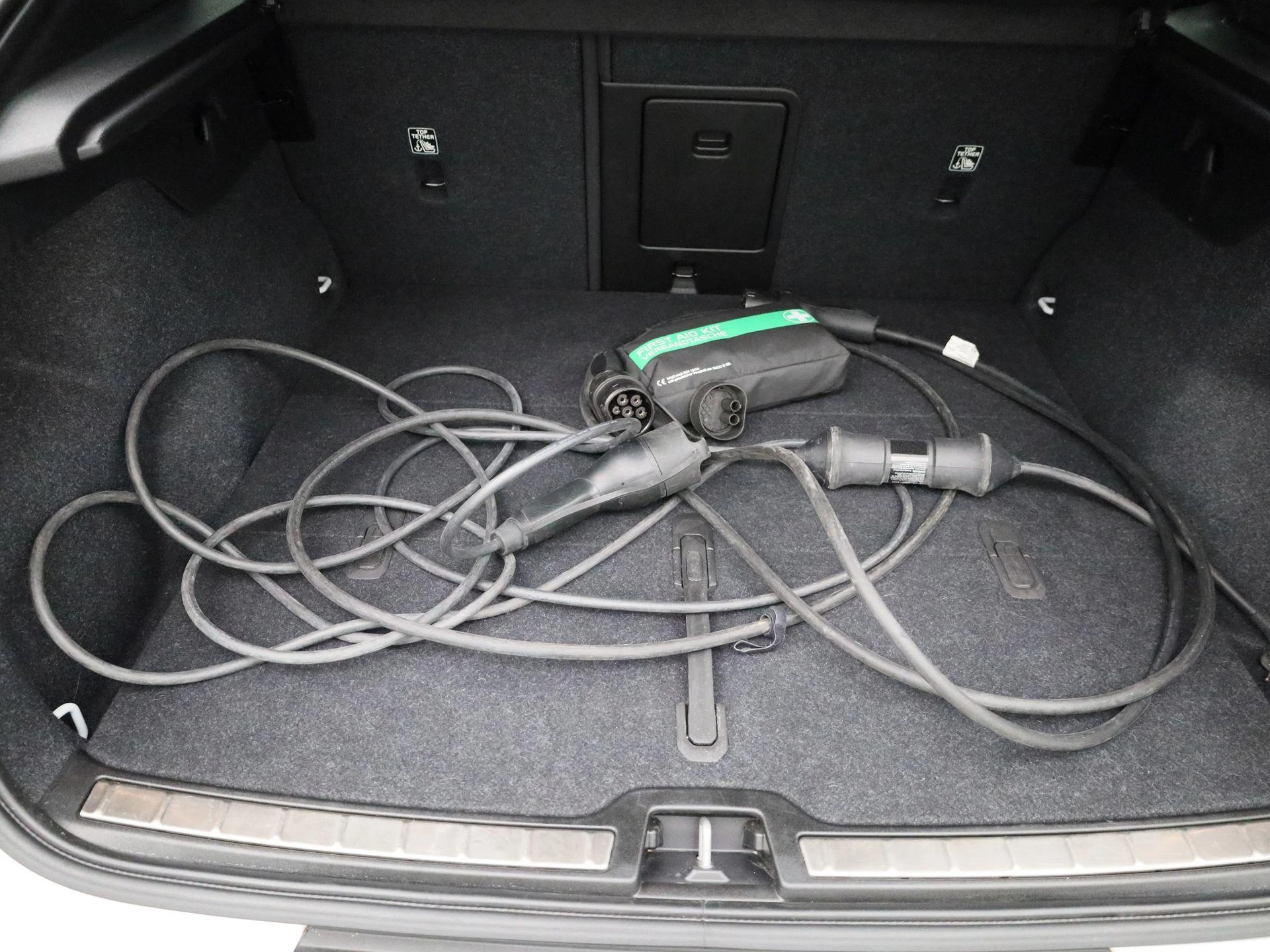 Volvo-C40-image-11