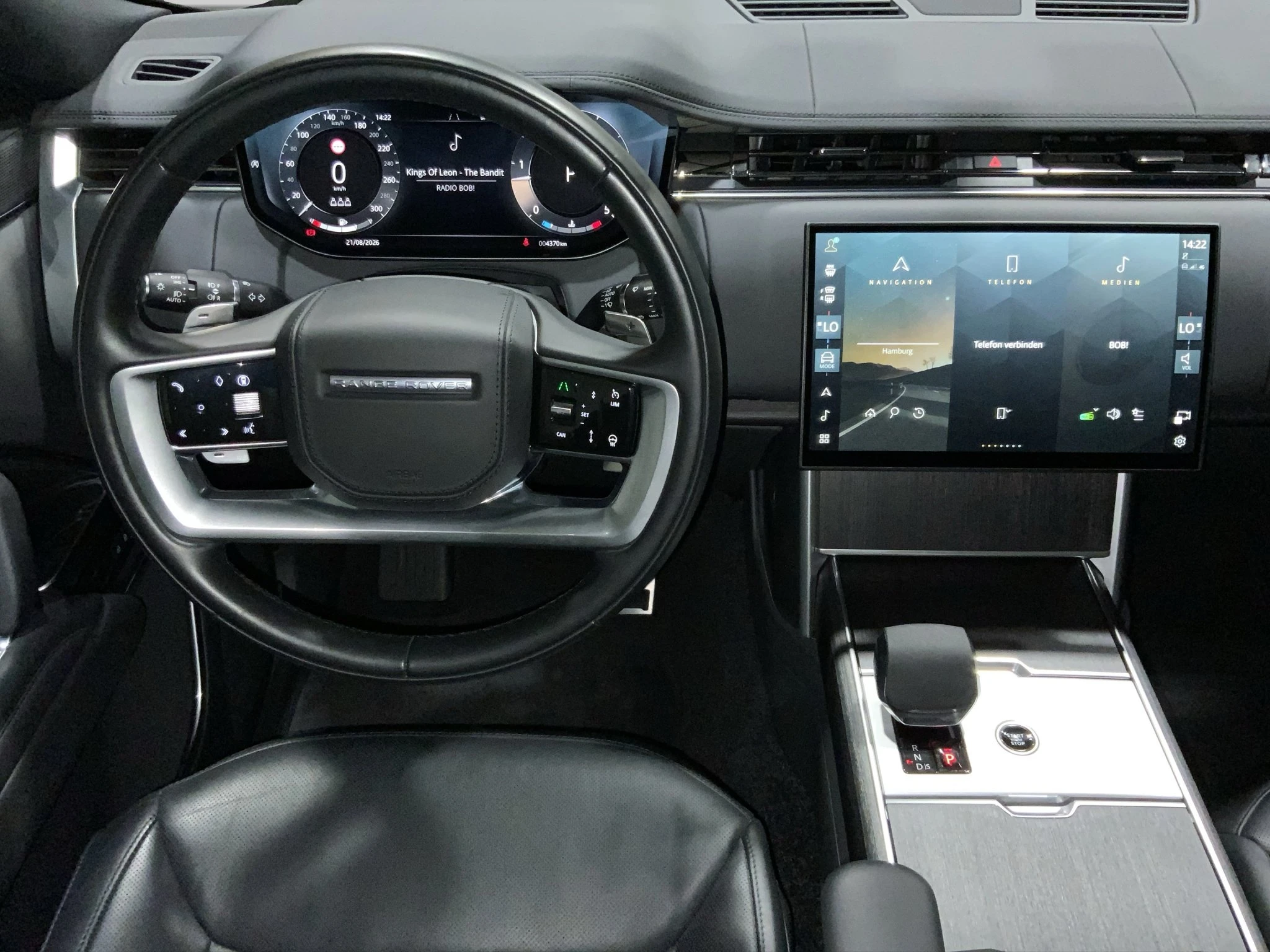 Land Rover-Range Rover-image-8