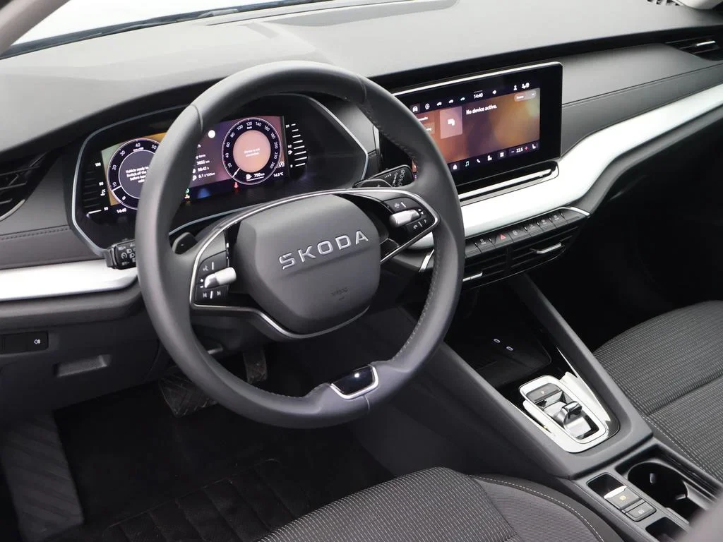 Škoda-Octavia-image-20