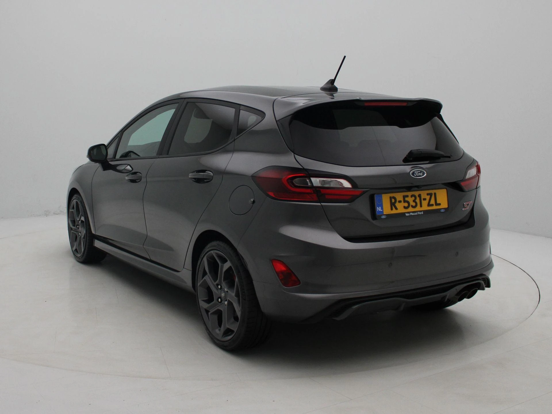 Ford-Fiesta-image-1