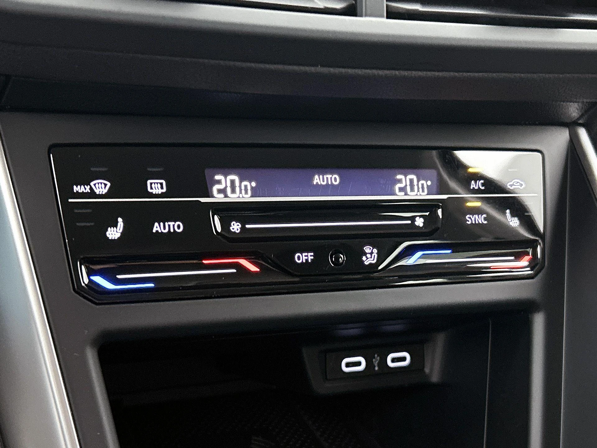 Volkswagen-Polo-image-15