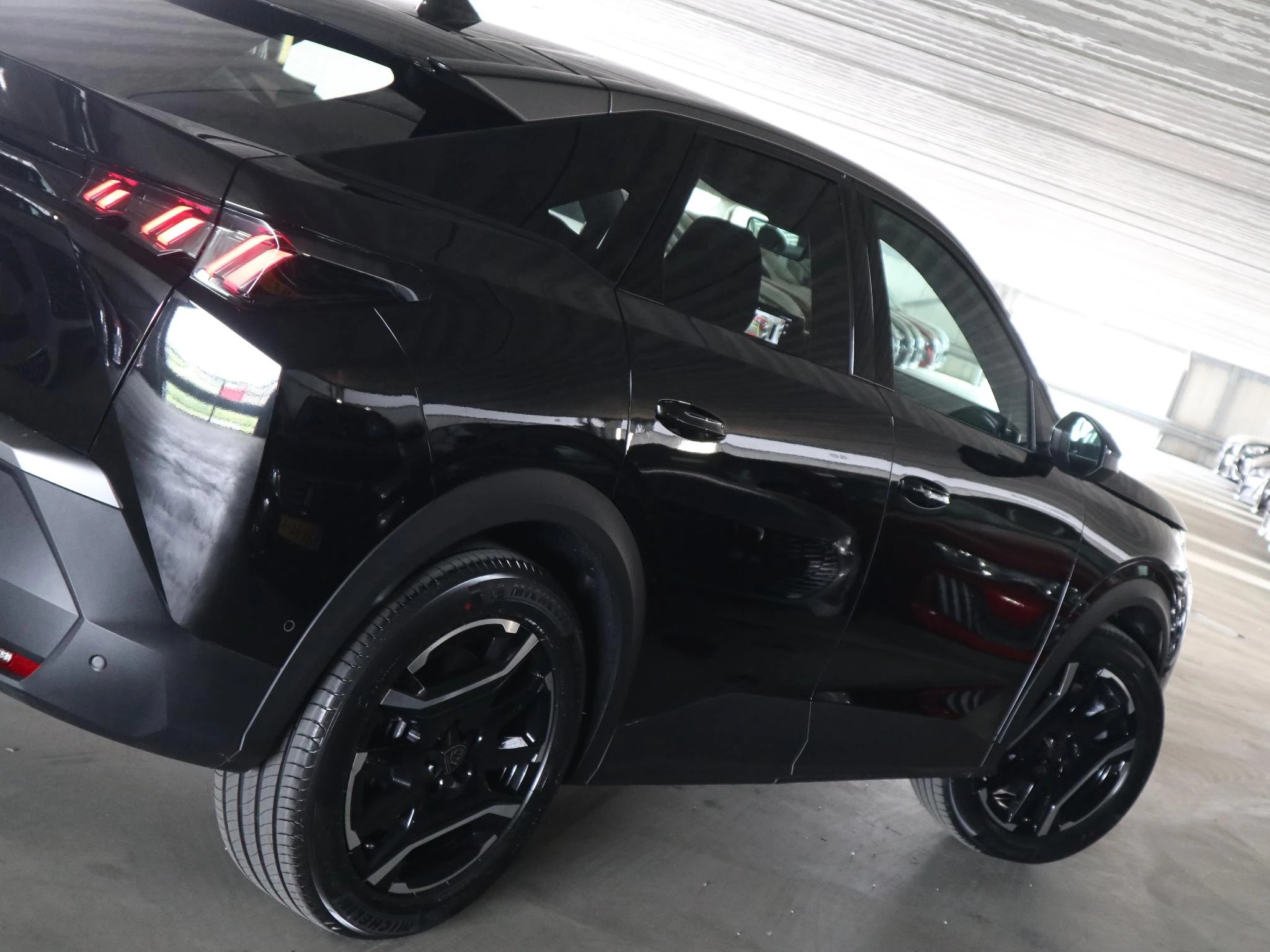Peugeot 3008 Plug-in Hybrid 195 Allure
