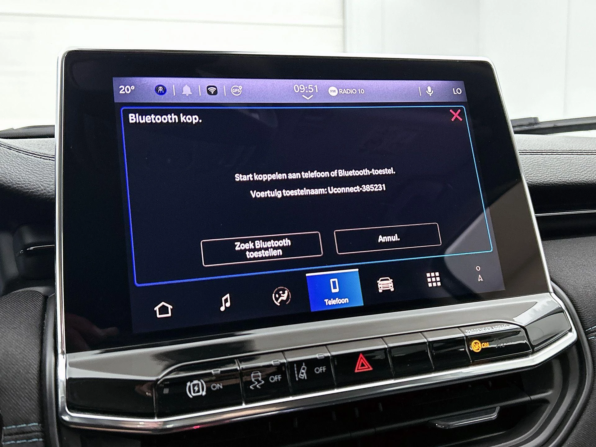 Jeep Compass 4xe 240 Plug-in Hybrid Electric Upland