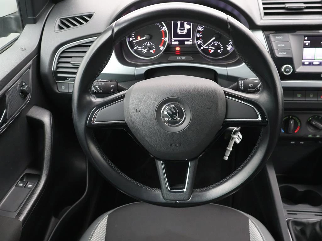 Škoda Fabia Fabia Ambition 1.2TSI 90PK *PDC ACHTER*BLTH*RADIO*...*