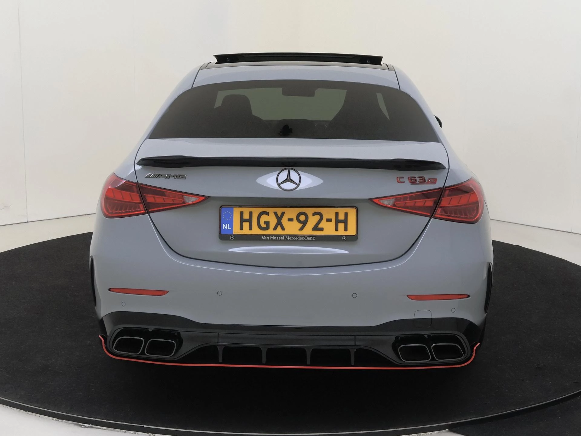 Mercedes-Benz C-Klasse AMG 63 S E Performance Night Edition