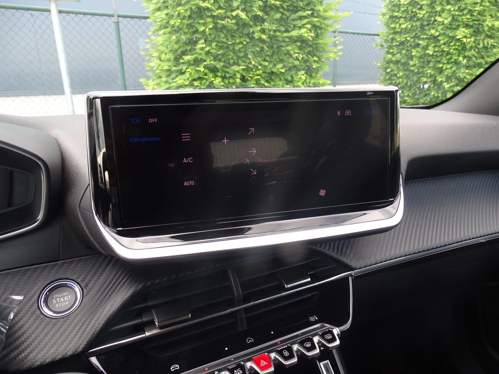 Peugeot-2008-image-17