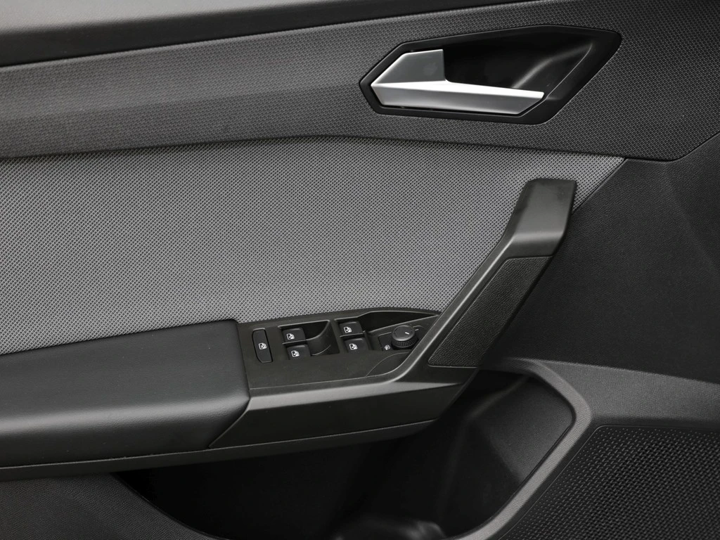 SEAT-Leon-image-14