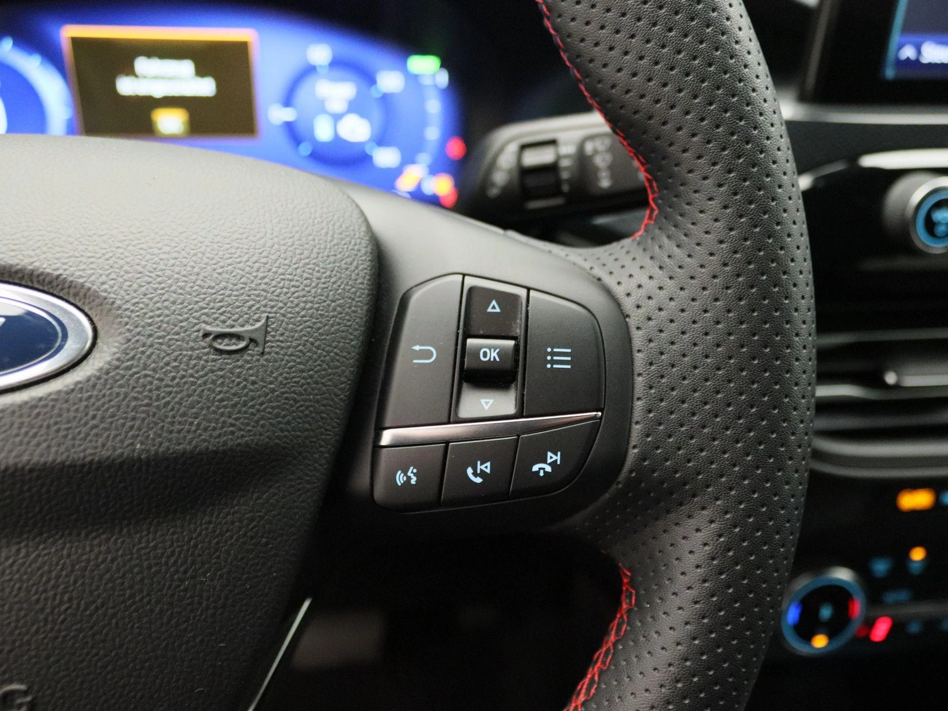 Ford-Kuga-image-20