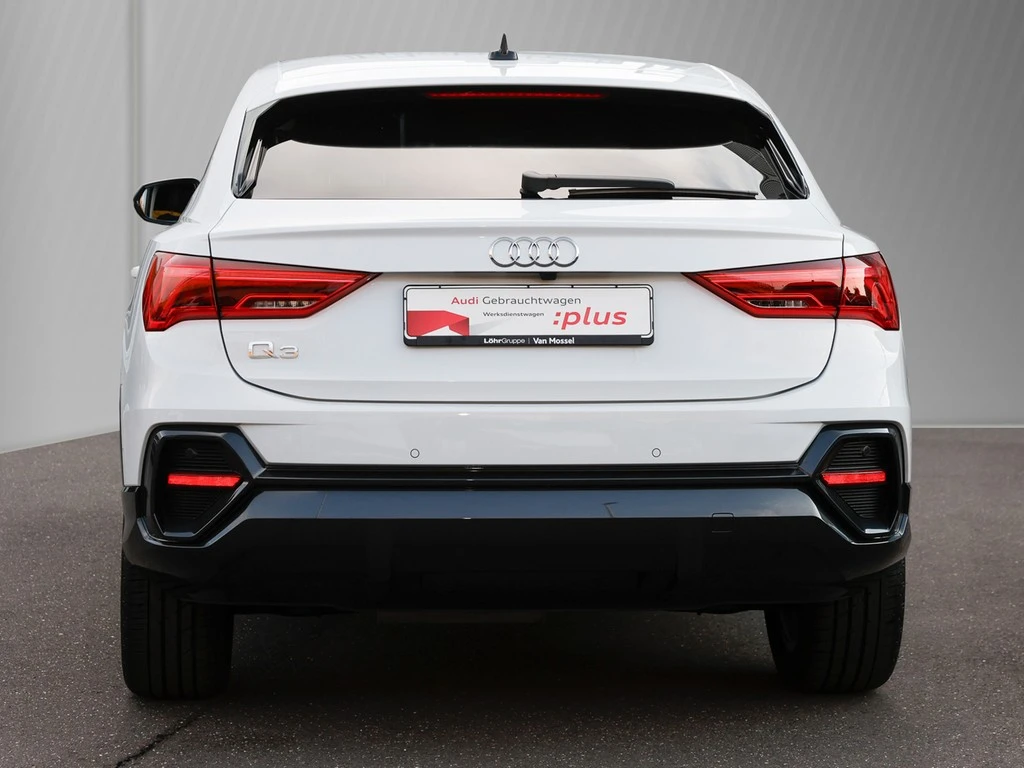 Audi-Q3-image-5