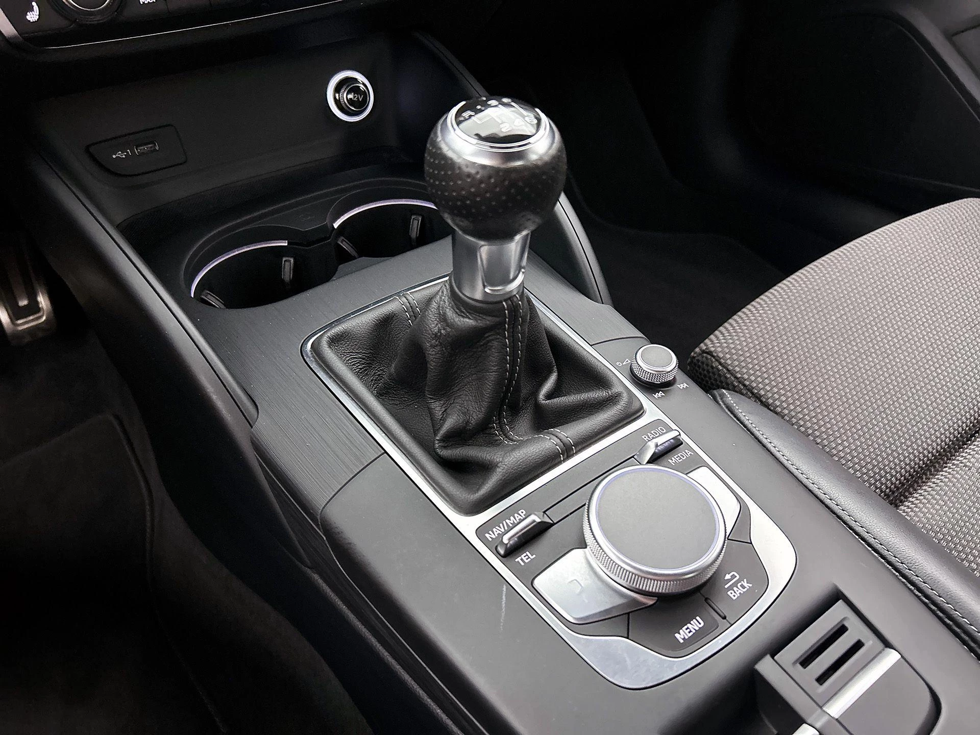 Audi A3 Limousine 30 TFSI Advance Sport