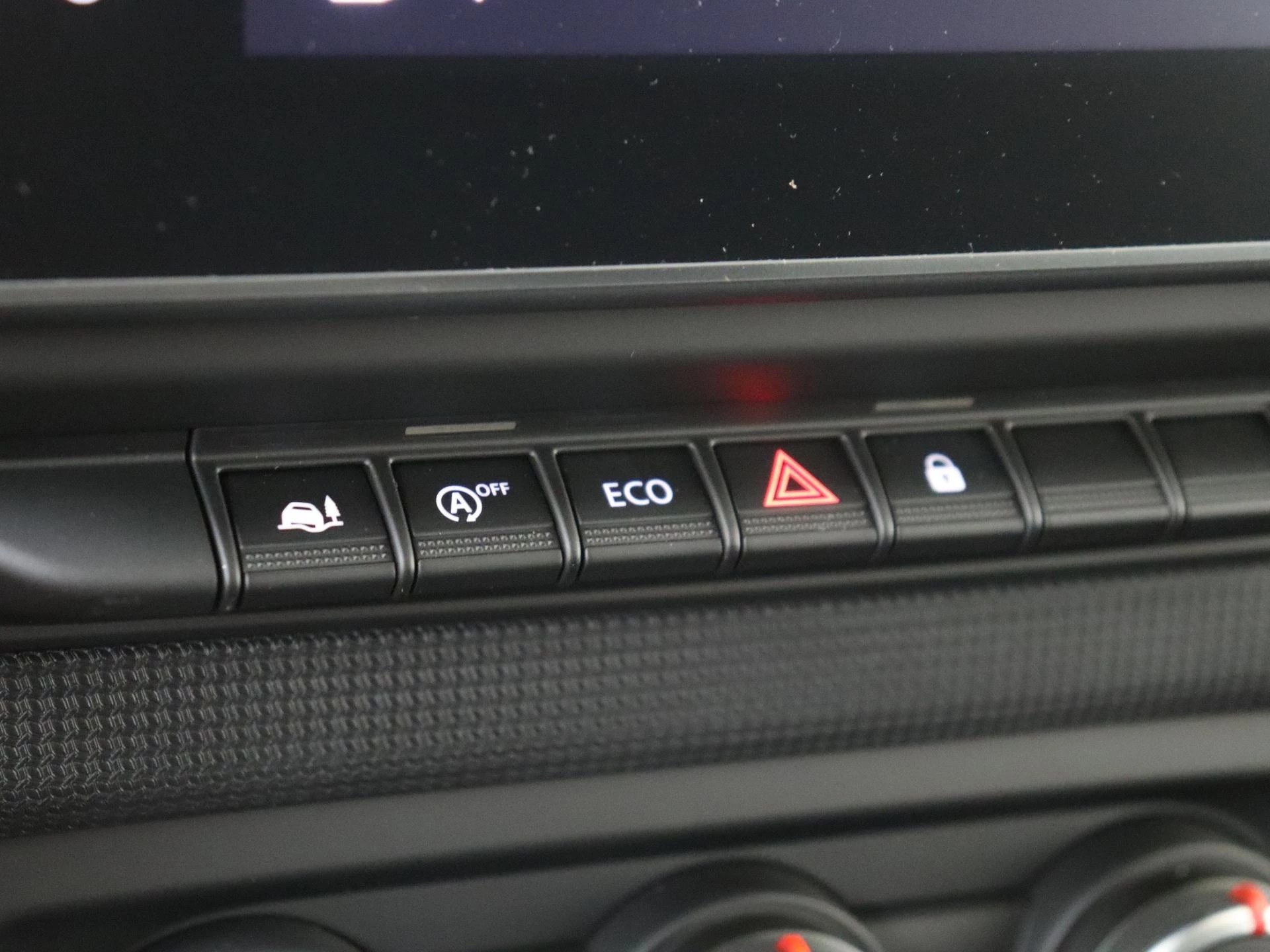 Renault-Trafic-image-19