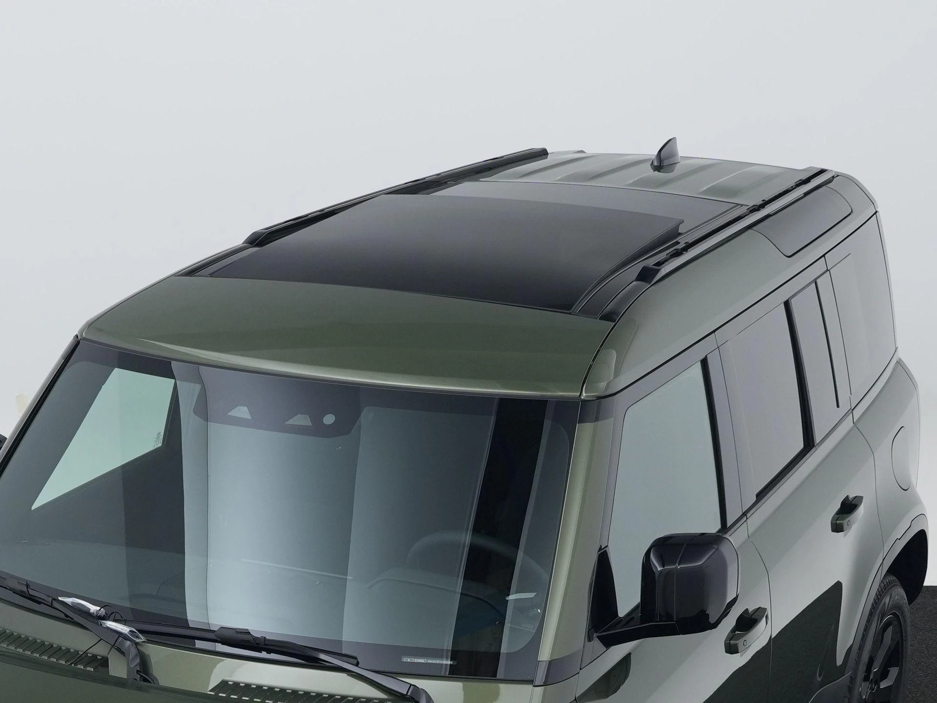 Land Rover-Defender-image-42