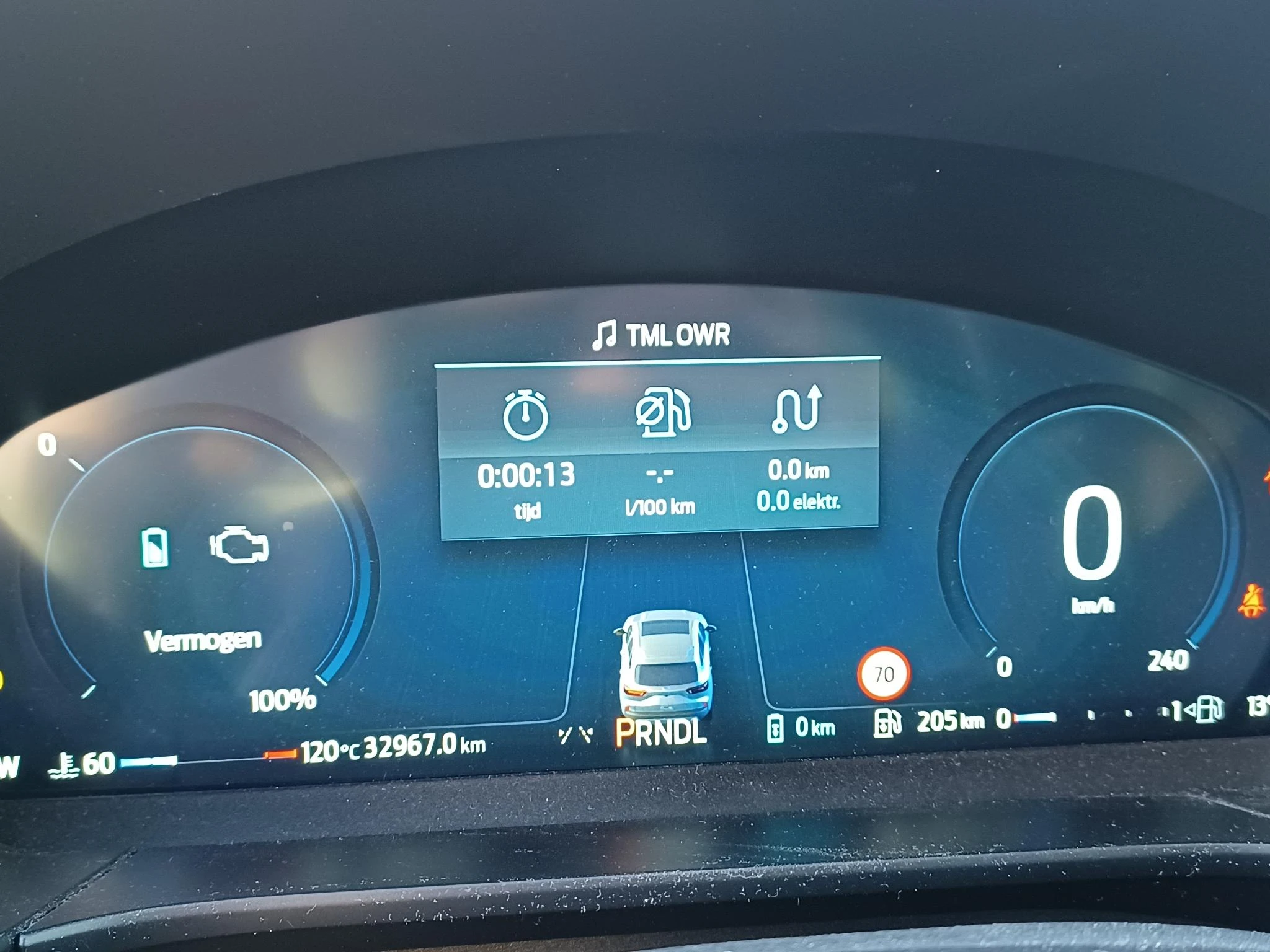 Ford-Kuga-image-13
