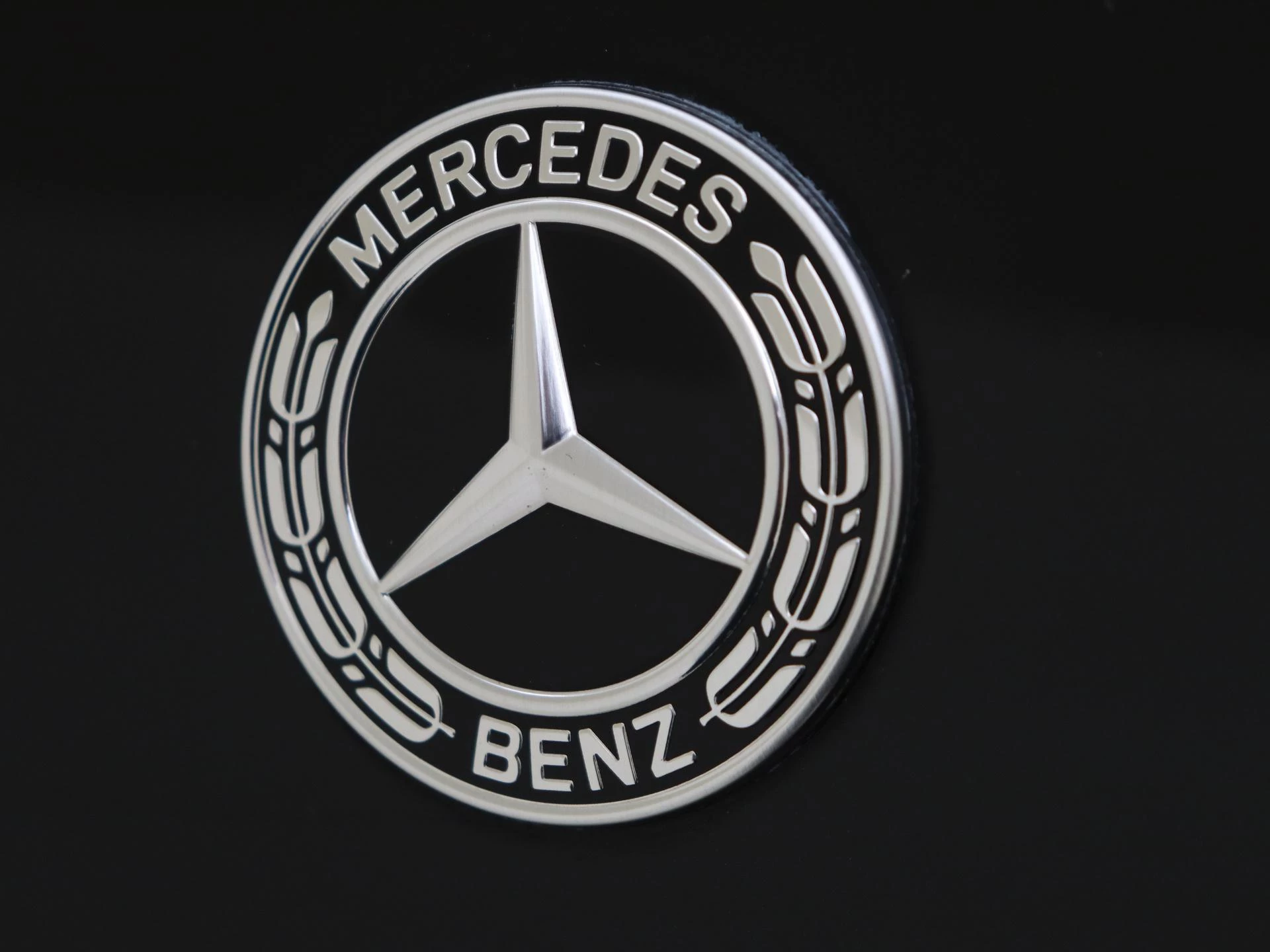 Mercedes-Benz-E-Klasse-image-27