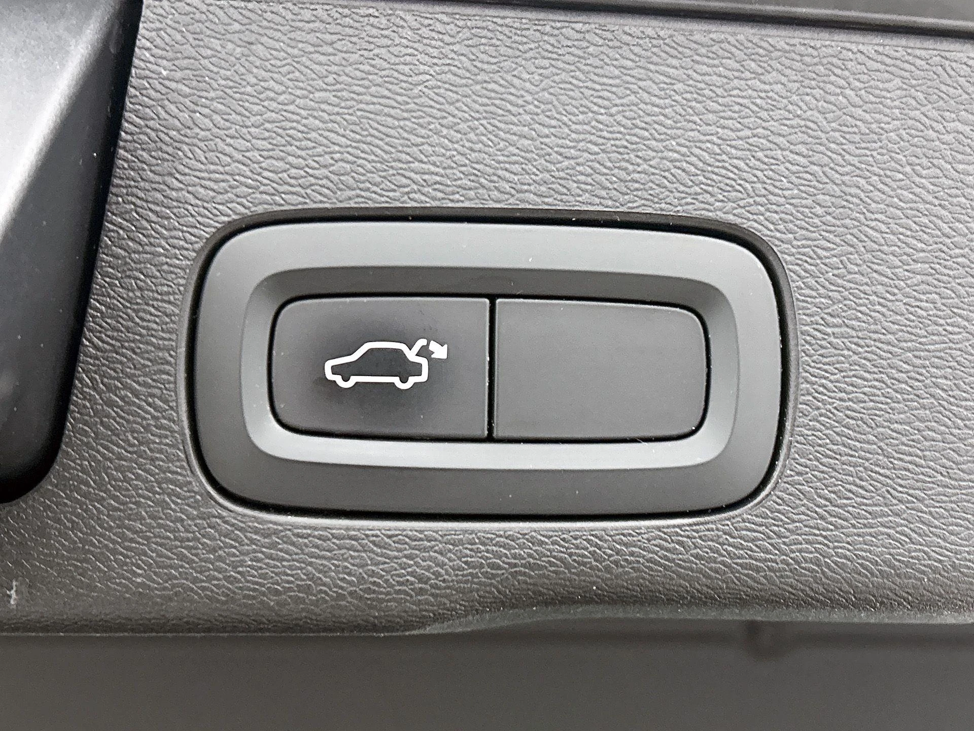 Volvo-XC60-image-26