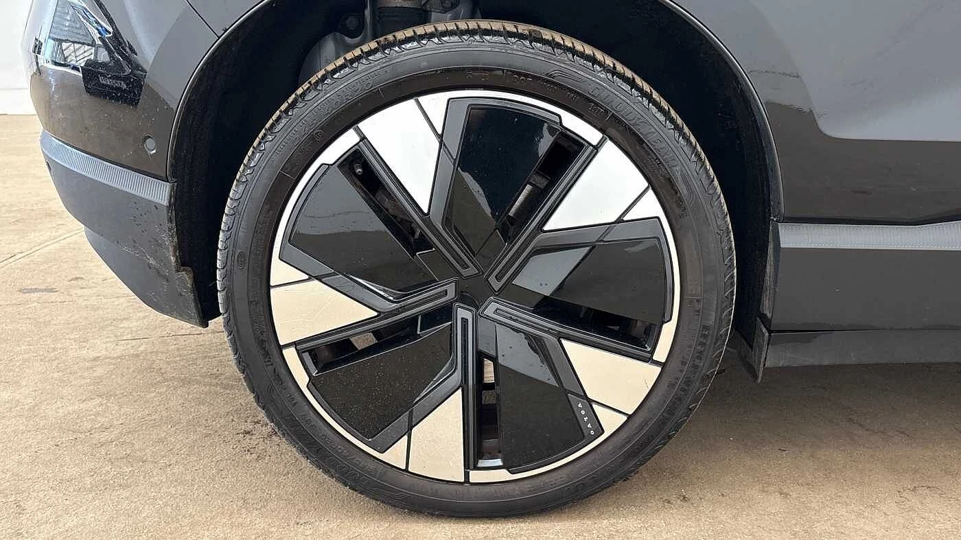 Volvo EX30 Single Motor Extended Range Electric Ultra