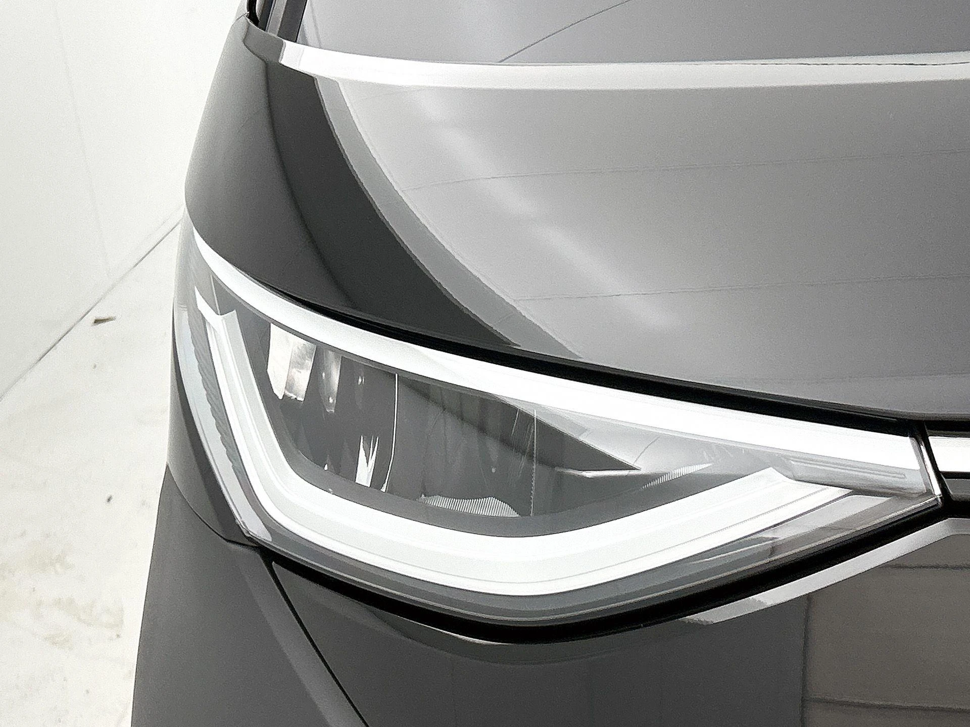 Volkswagen-ID. Buzz Cargo-image-20