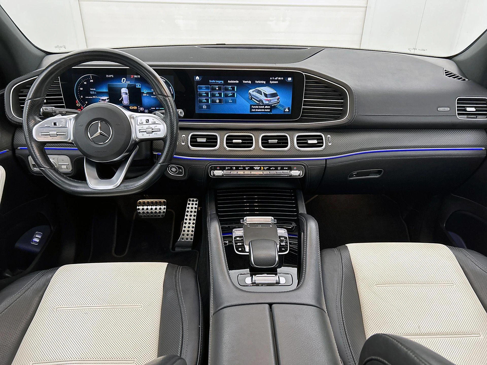 Mercedes-Benz-GLE-image-23
